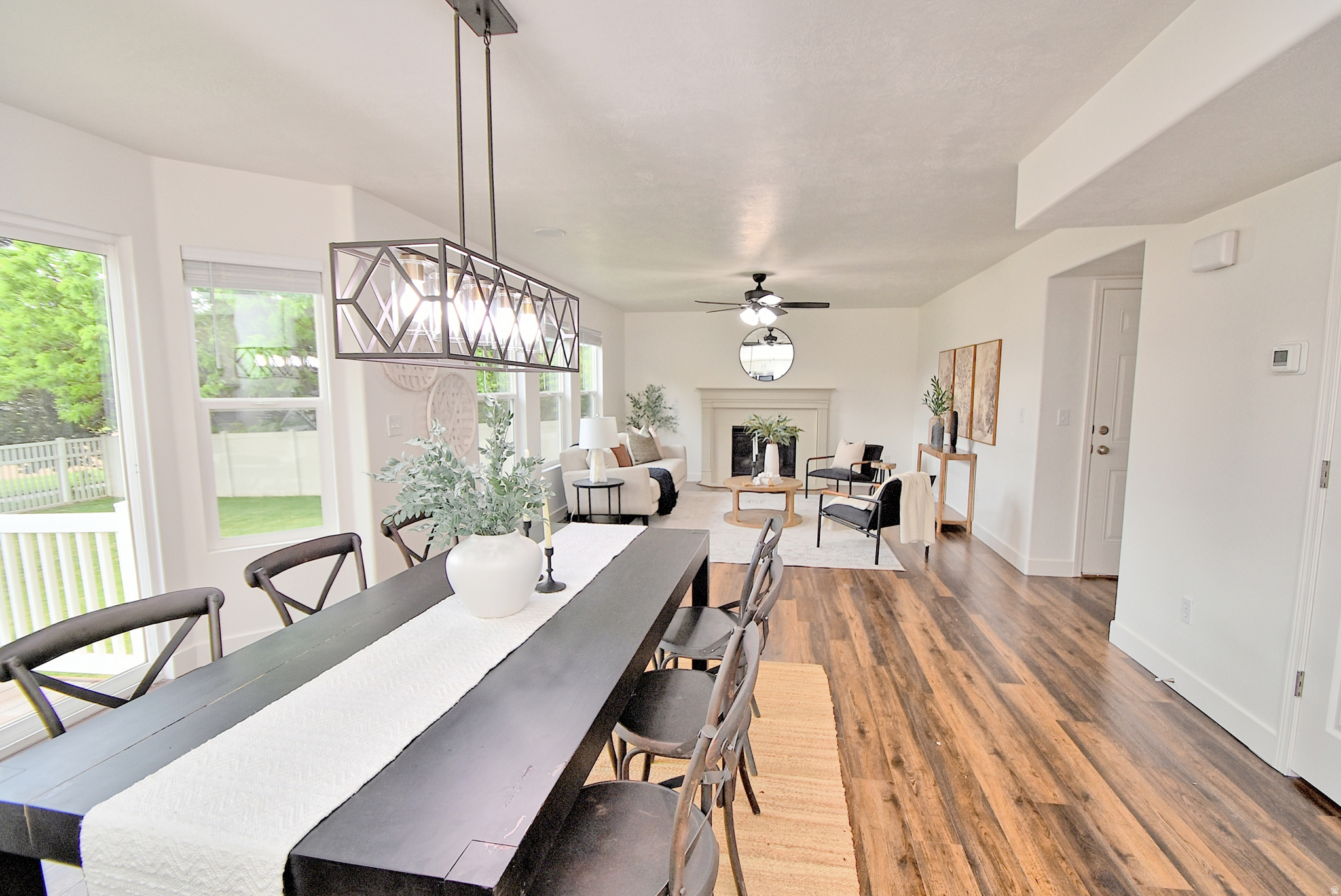 COLONY POINT - Residential
