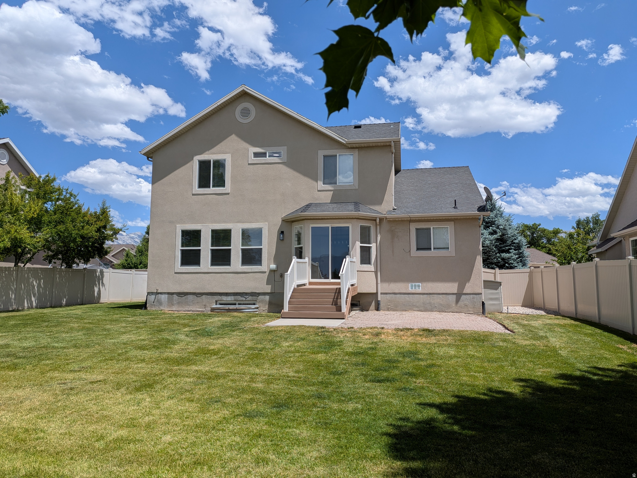 COLONY POINT - Residential