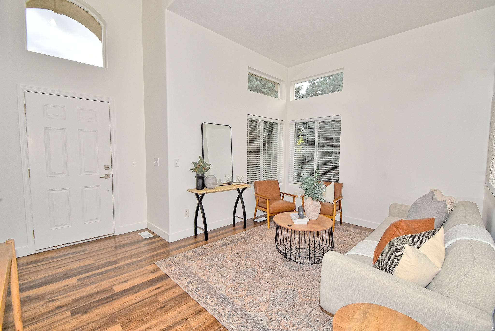 COLONY POINT - Residential
