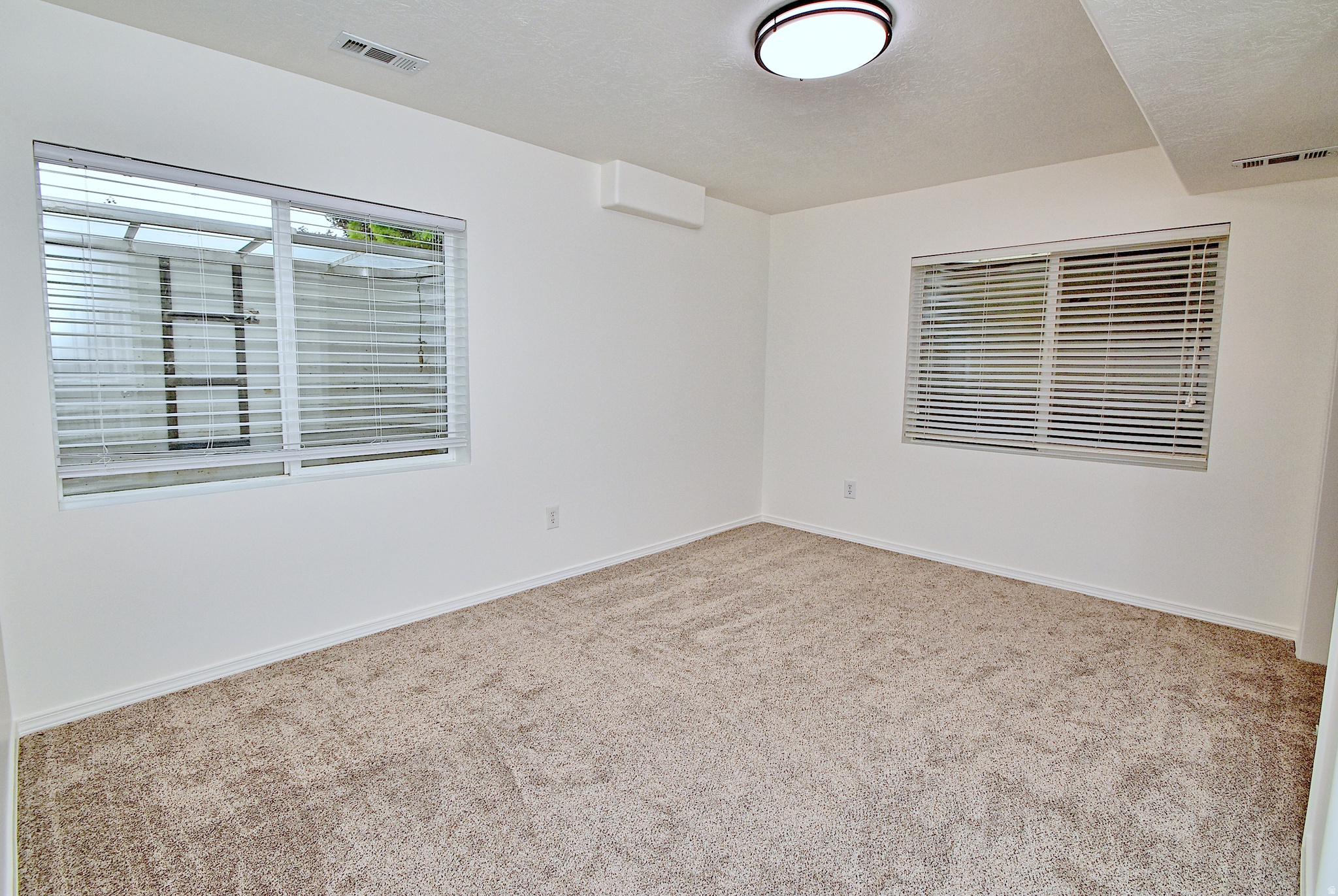COLONY POINT - Residential
