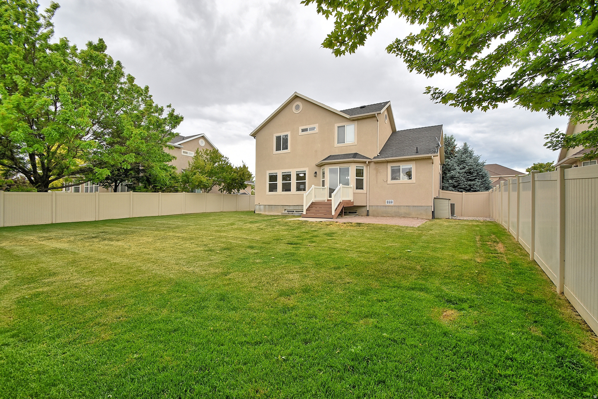 COLONY POINT - Residential