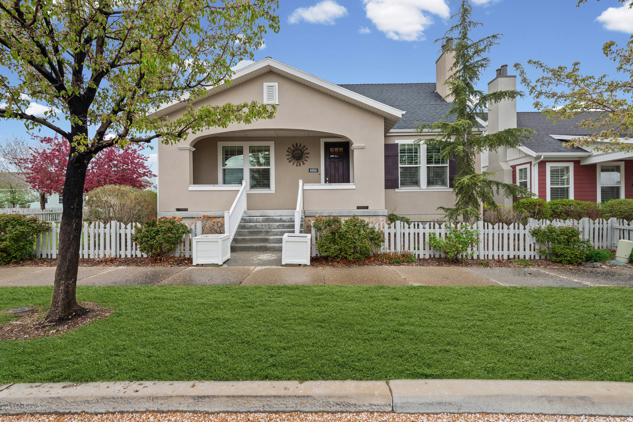 DAYBREAK - Residential