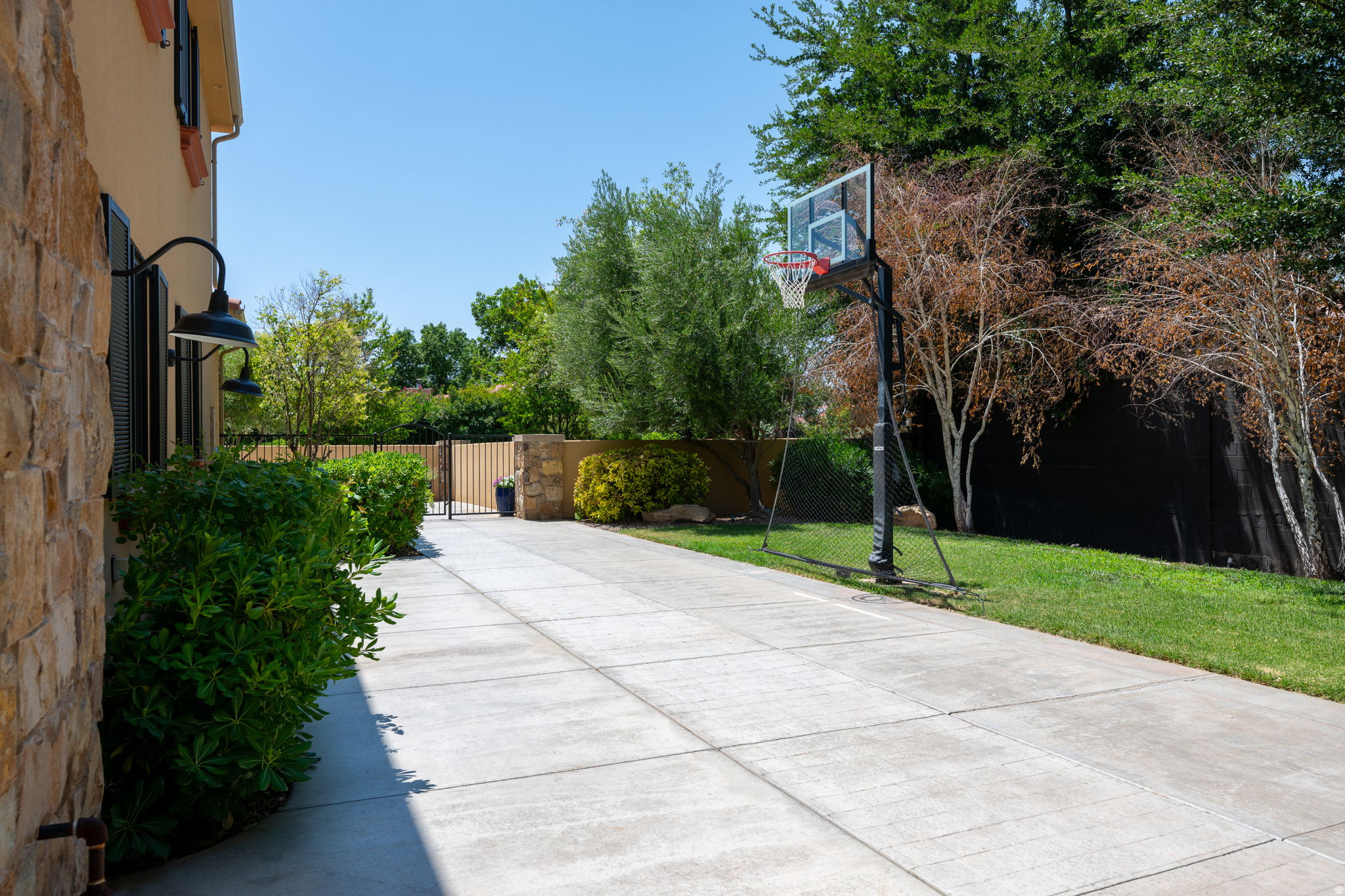 WOODS AT VALLEY VIEW AMD & EXT - Residential