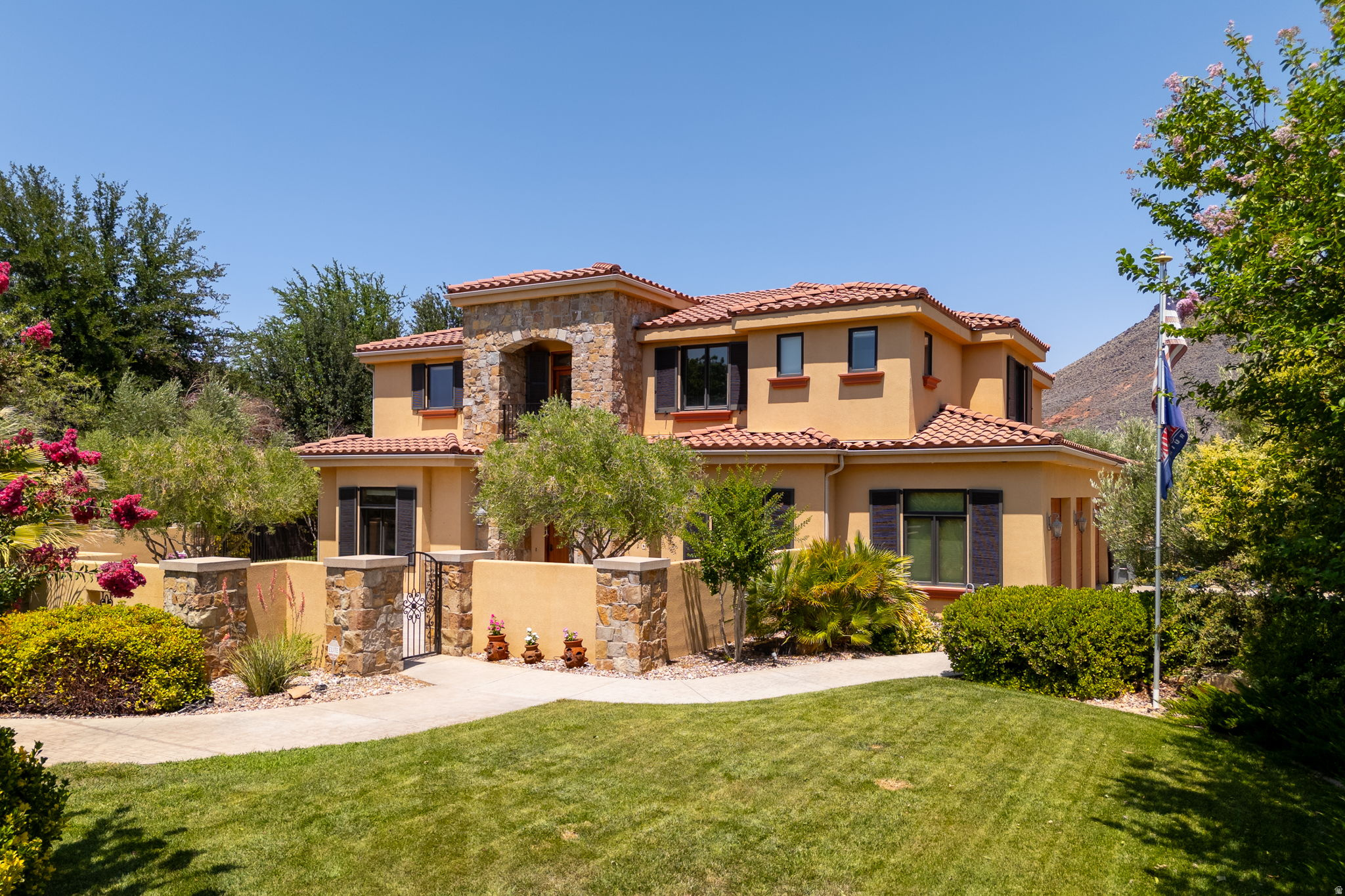 WOODS AT VALLEY VIEW AMD & EXT - Residential