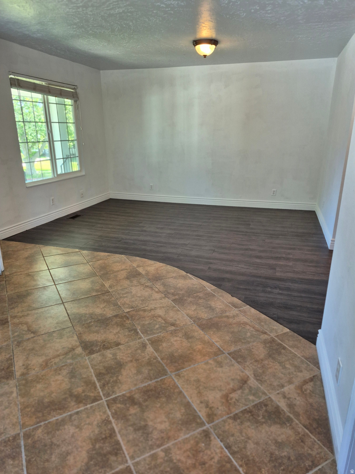 COVENTRY MANOR - Residential