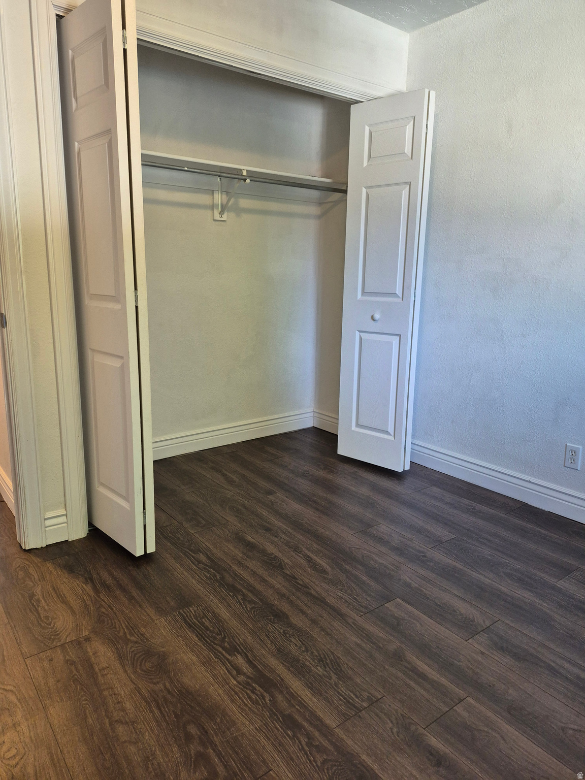 COVENTRY MANOR - Residential
