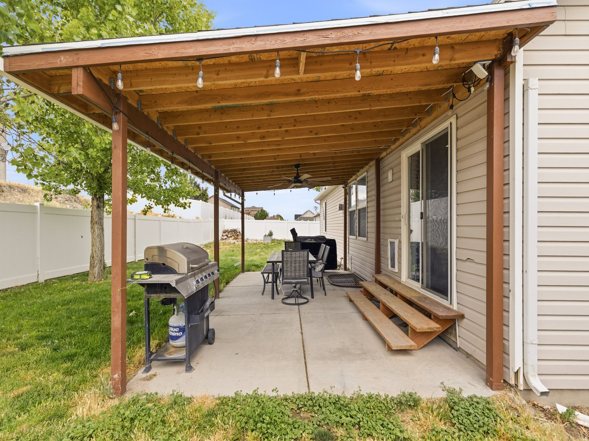 LAKE MOUNTAIN ESTATES - Residential