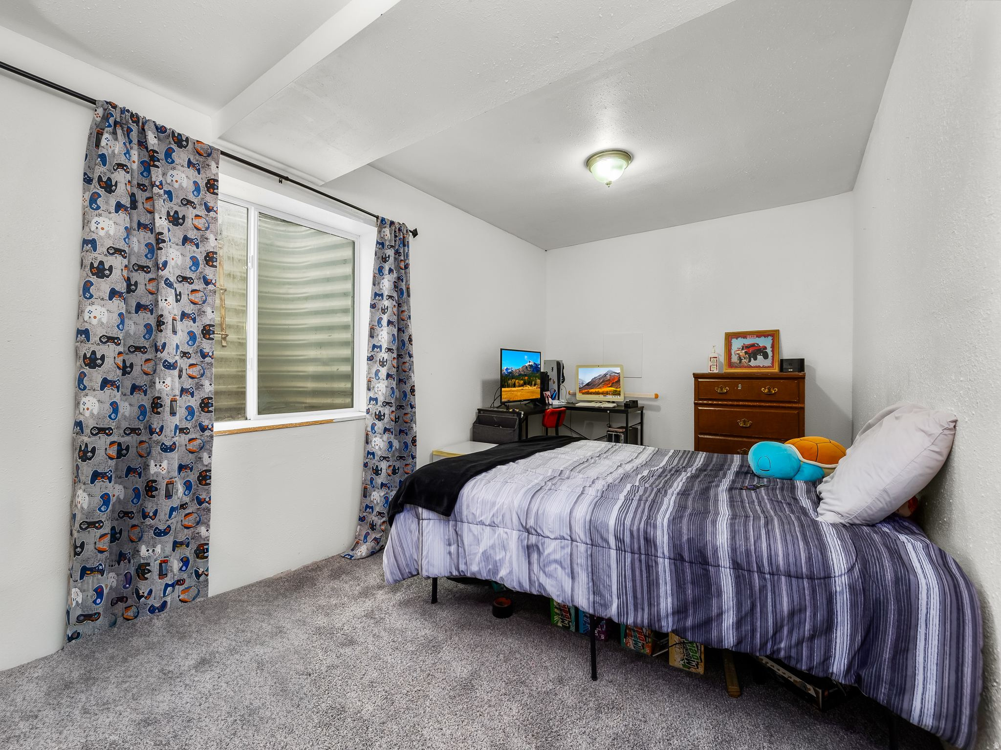 LAKE MOUNTAIN ESTATES - Residential
