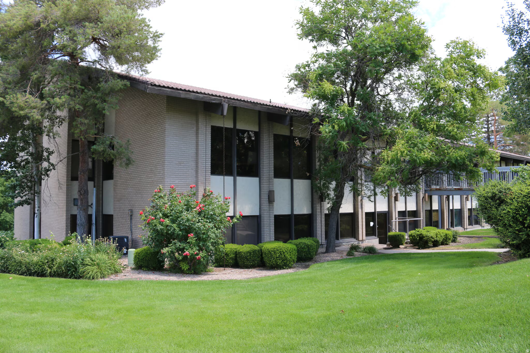 SPRING TERRACE CONDO - Commercial Sale
