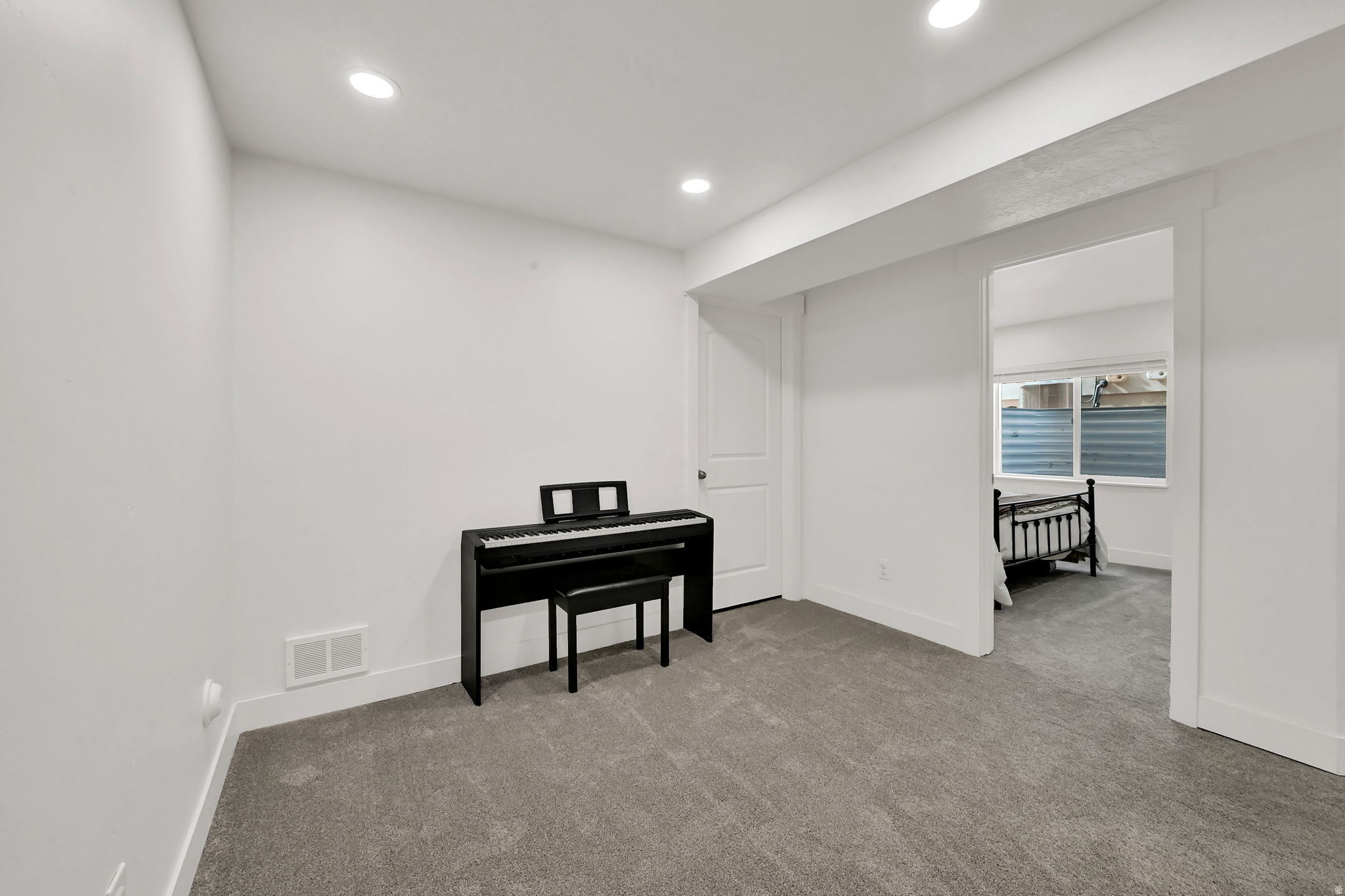 MOUNTAIN RIDGE - Residential