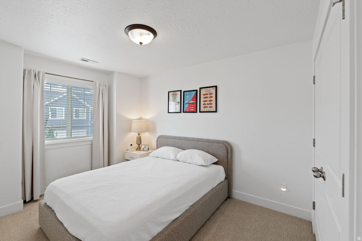 HARMONY TOWNHOMES - Residential