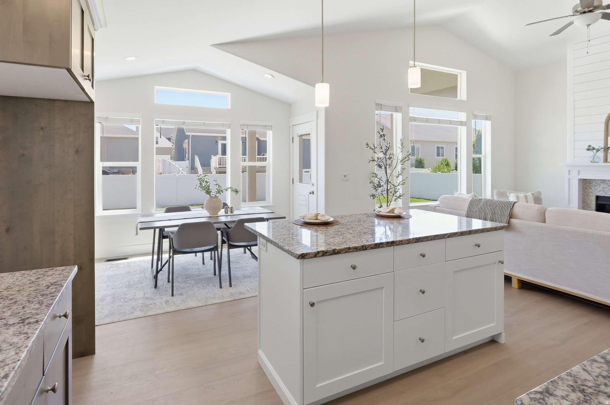 UPPER DAYSPRING SUBD - Residential