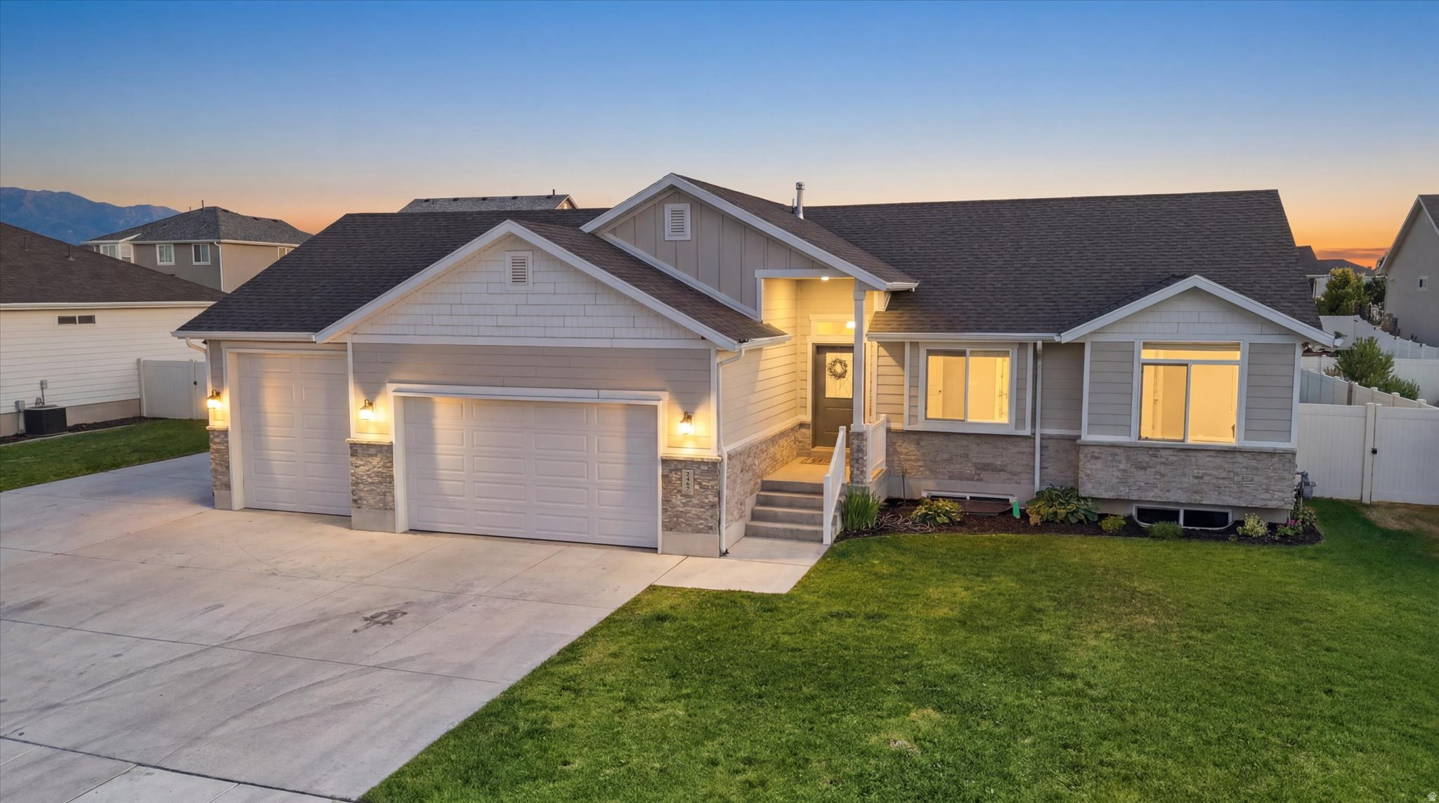 UPPER DAYSPRING SUBD - Residential