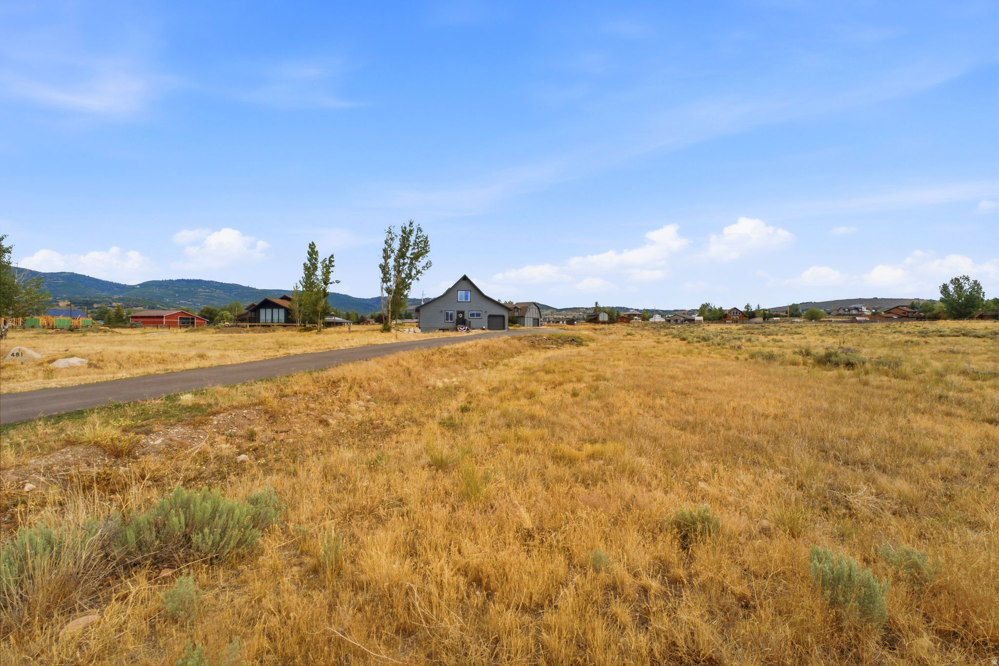 SILVER CREEK ESTATES - Residential