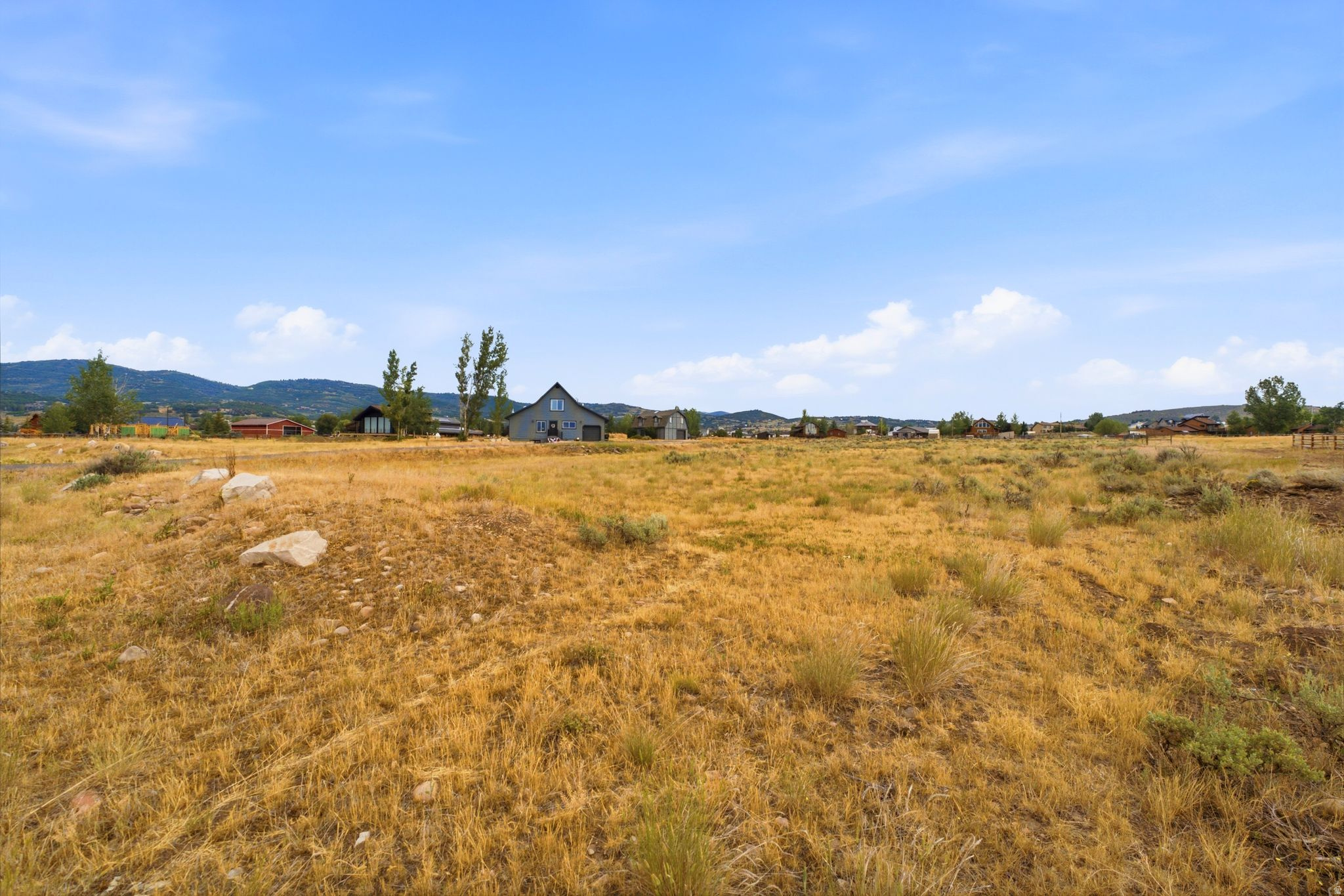 SILVER CREEK ESTATES - Residential