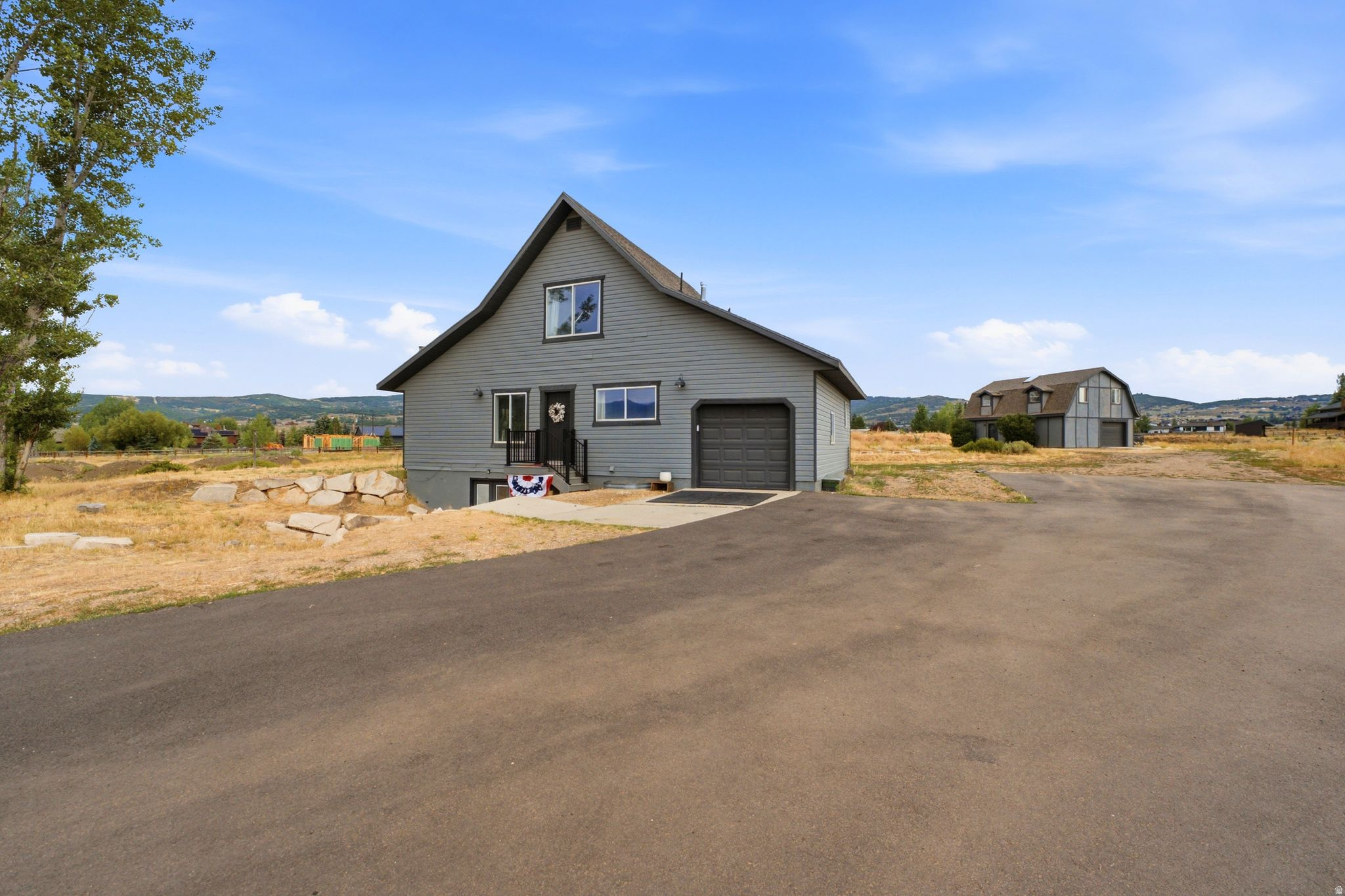 SILVER CREEK ESTATES - Residential