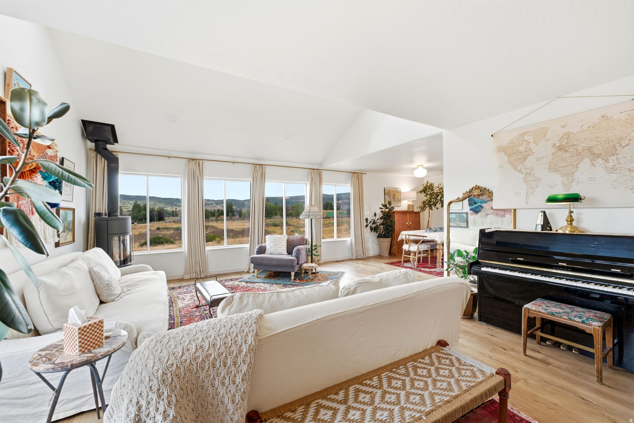 SILVER CREEK ESTATES - Residential