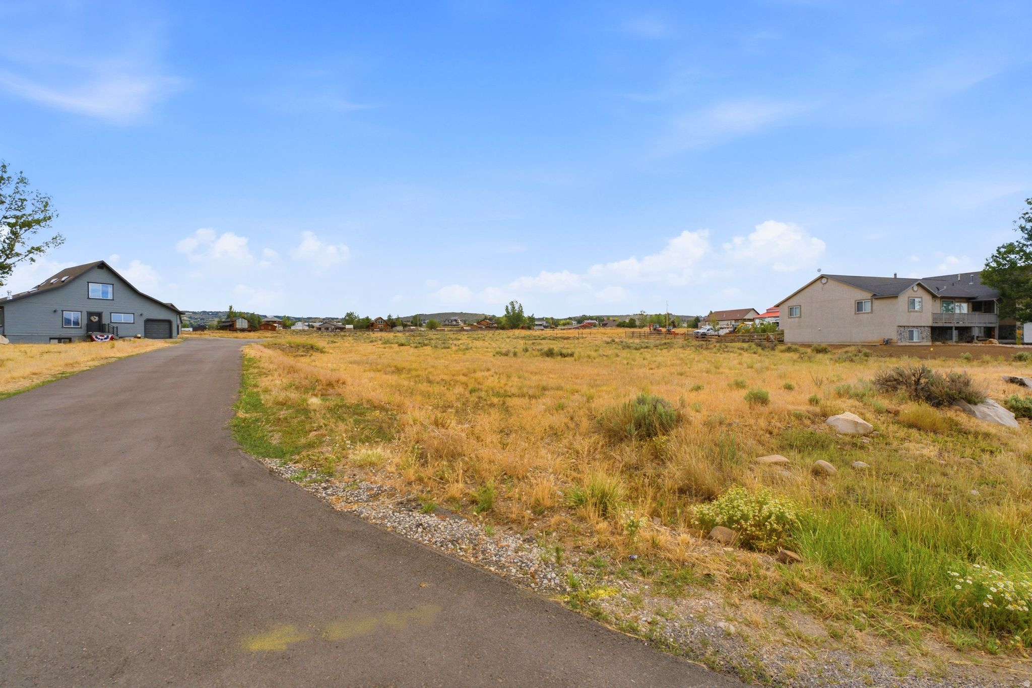 SILVER CREEK ESTATES - Residential