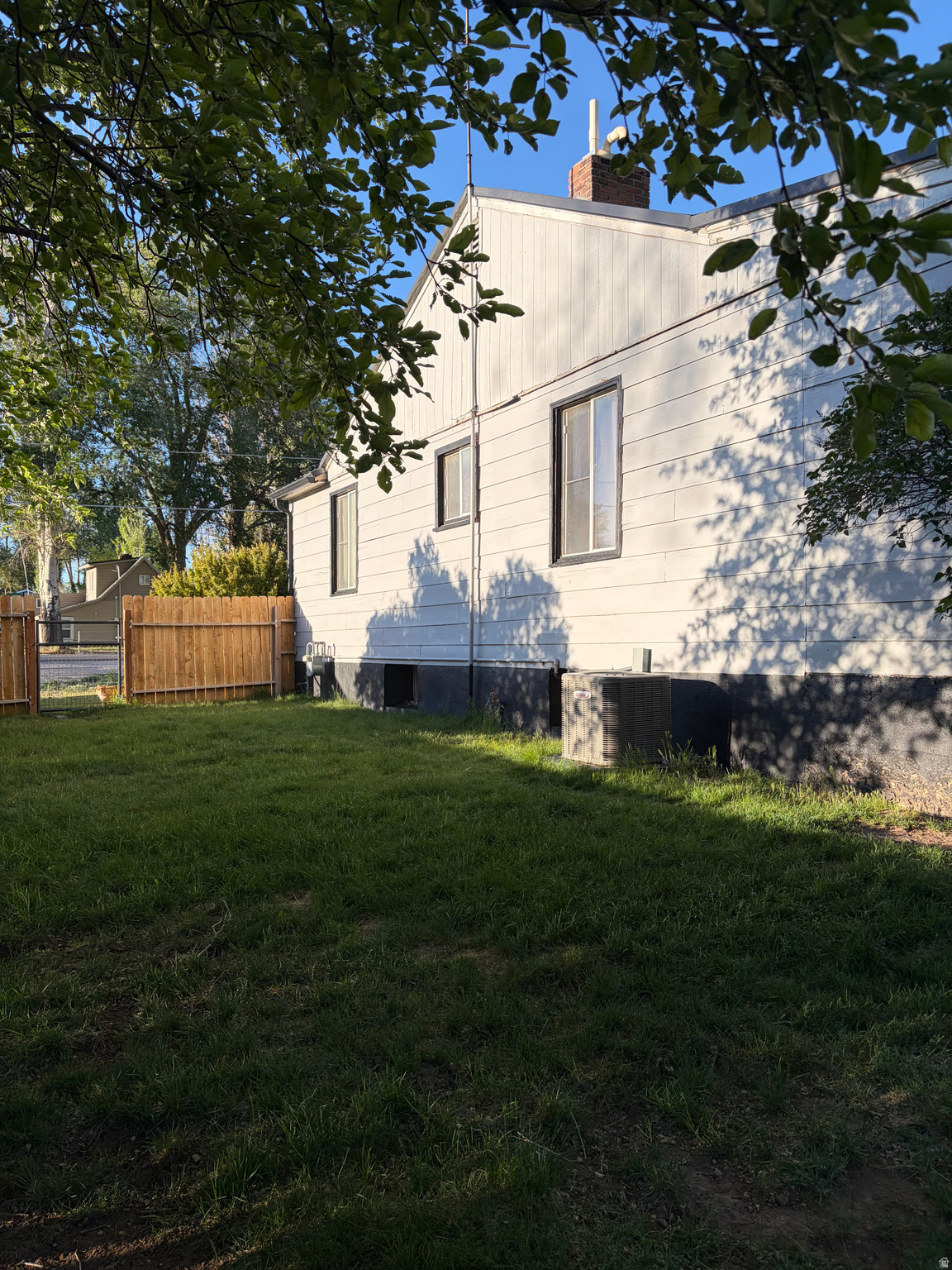 OAKER HILLS - Residential