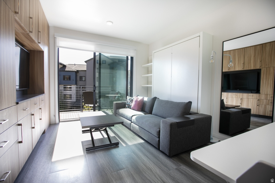 RC14-108 - Residential