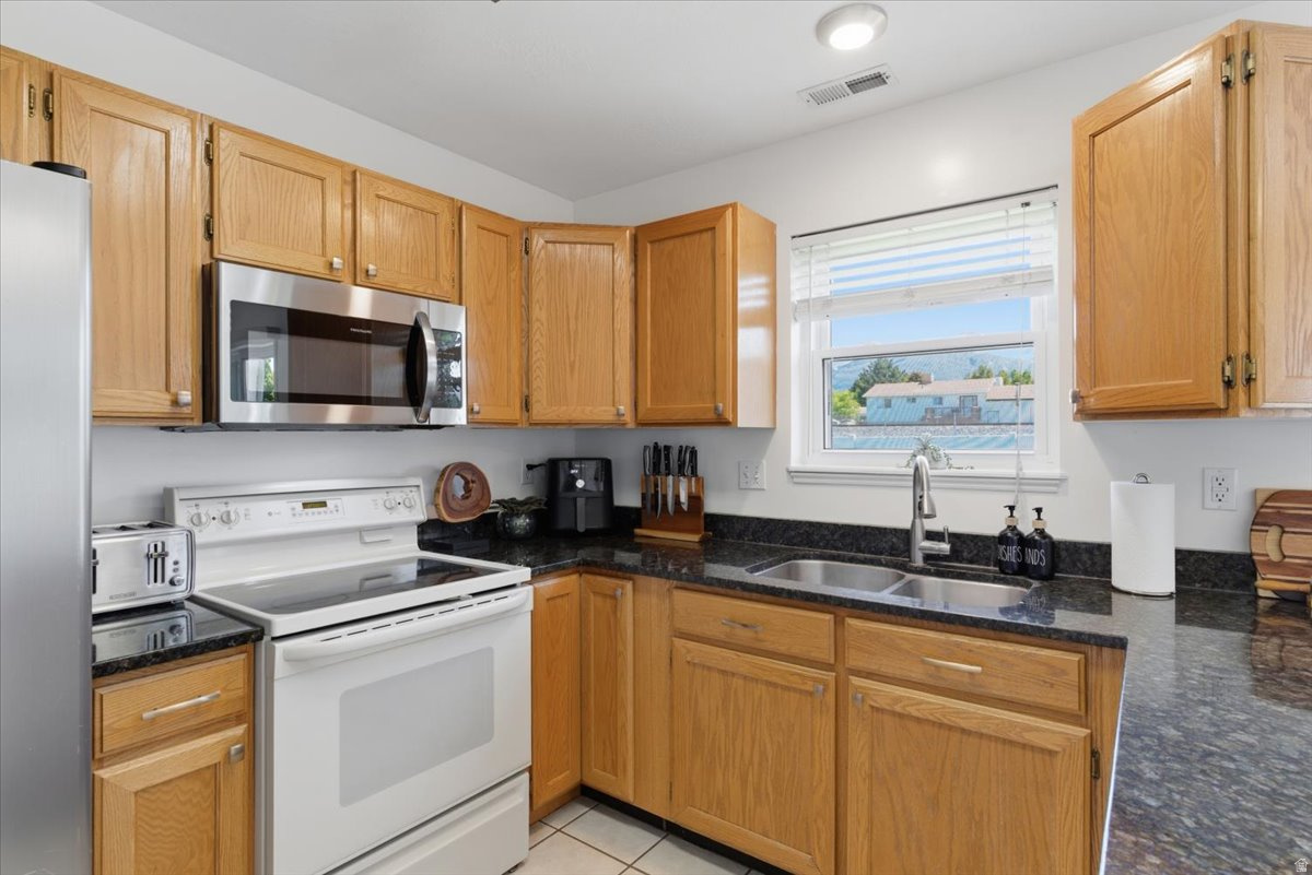 FARM MEADOWS SUBDIVISION PLAT A - Residential