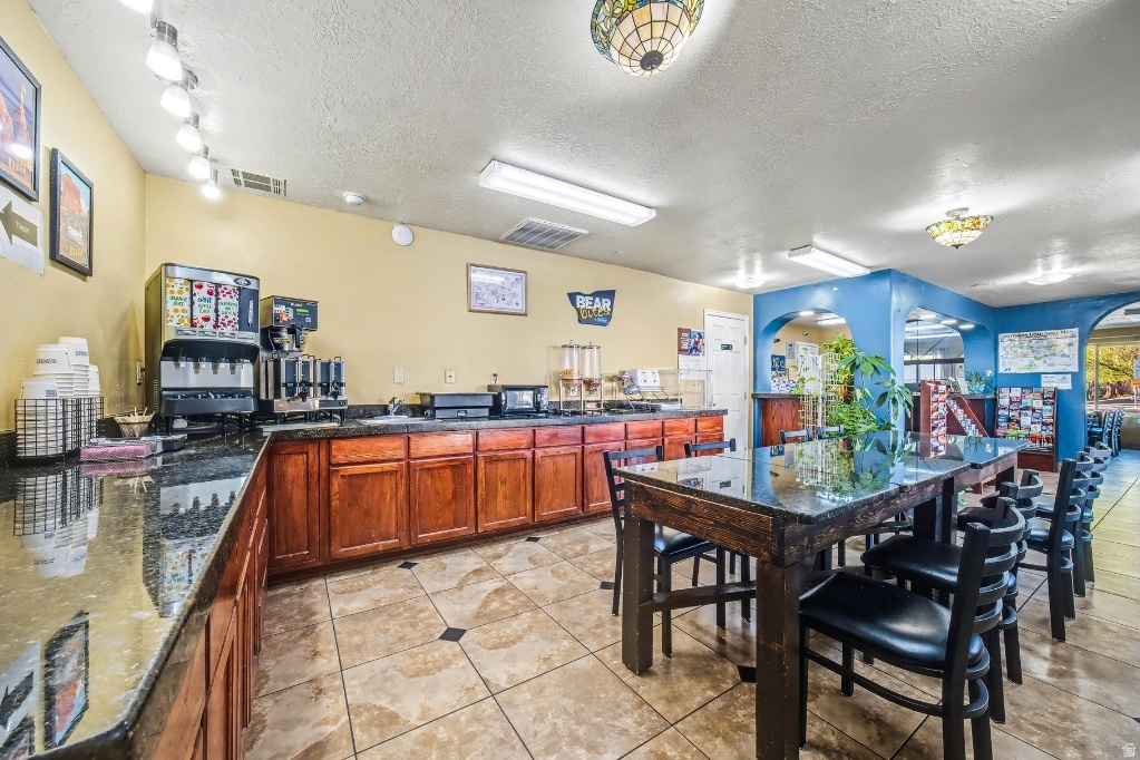 KANAB - Commercial Sale