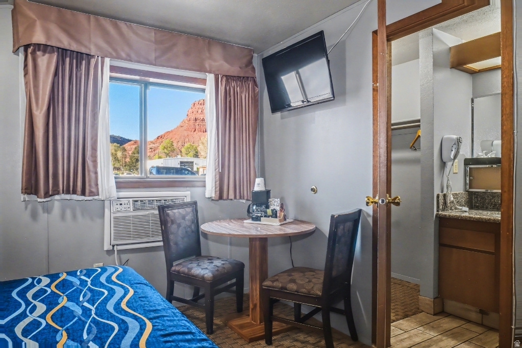 KANAB - Commercial Sale