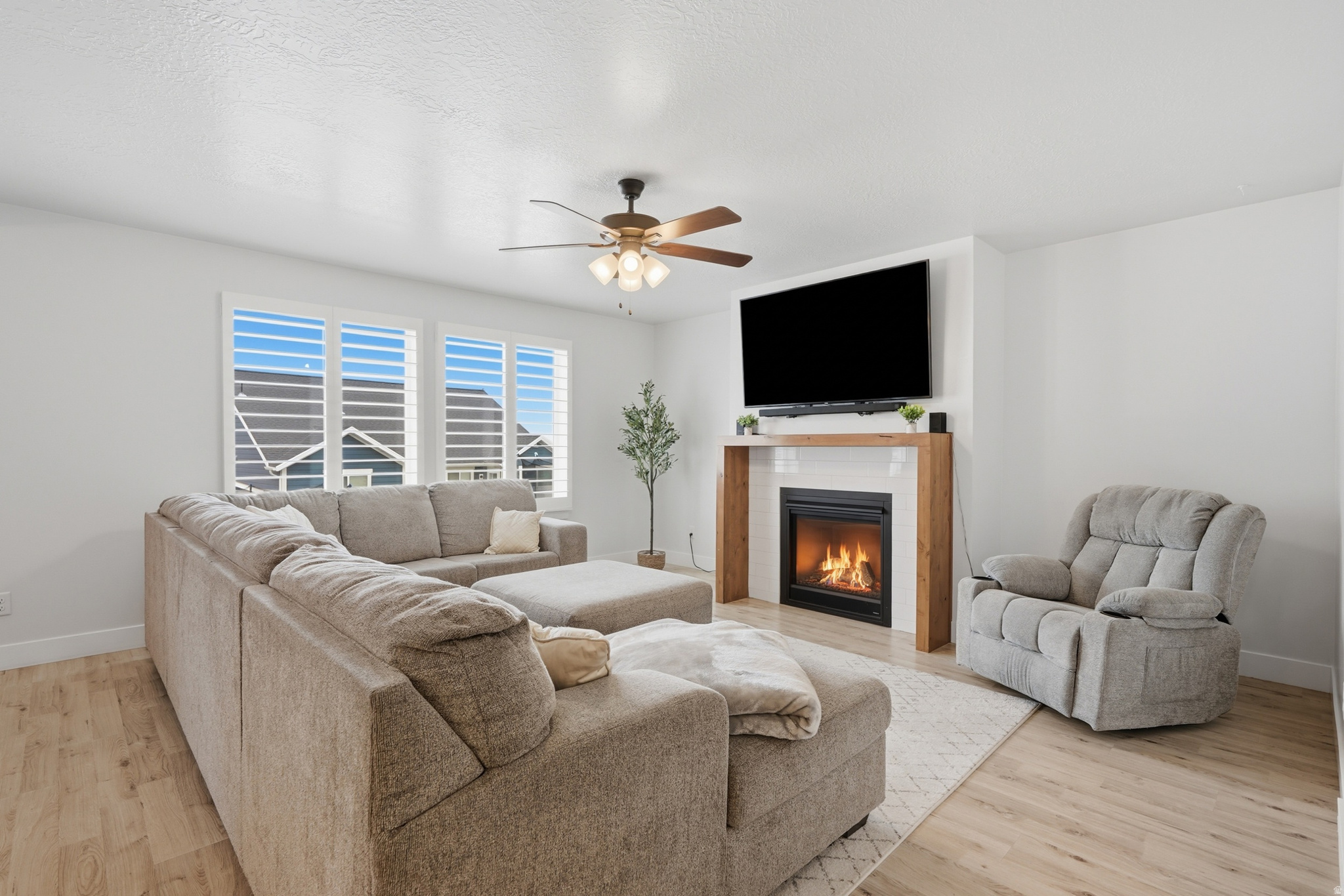 CREEK RIDGE - Residential
