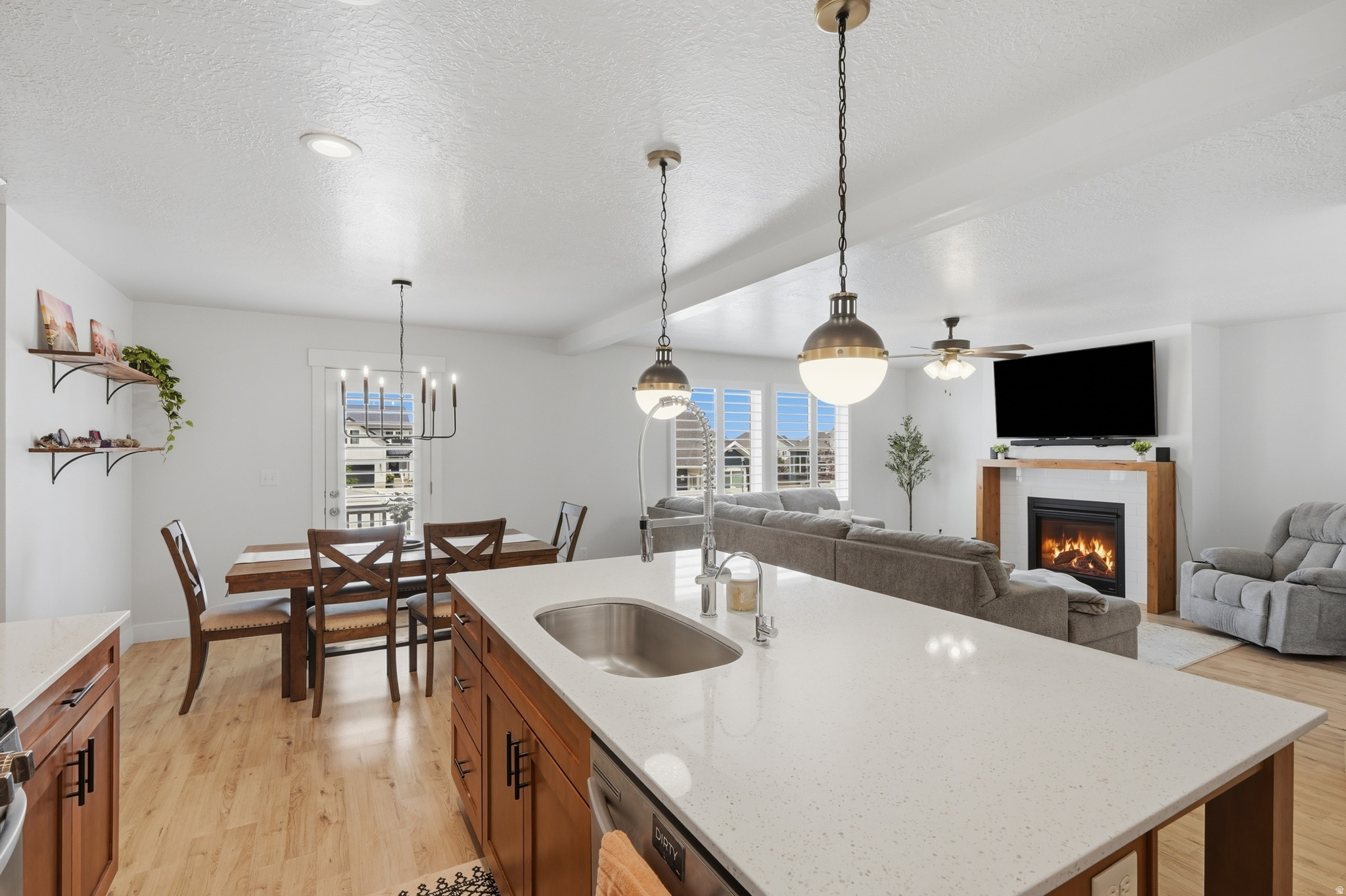 CREEK RIDGE - Residential