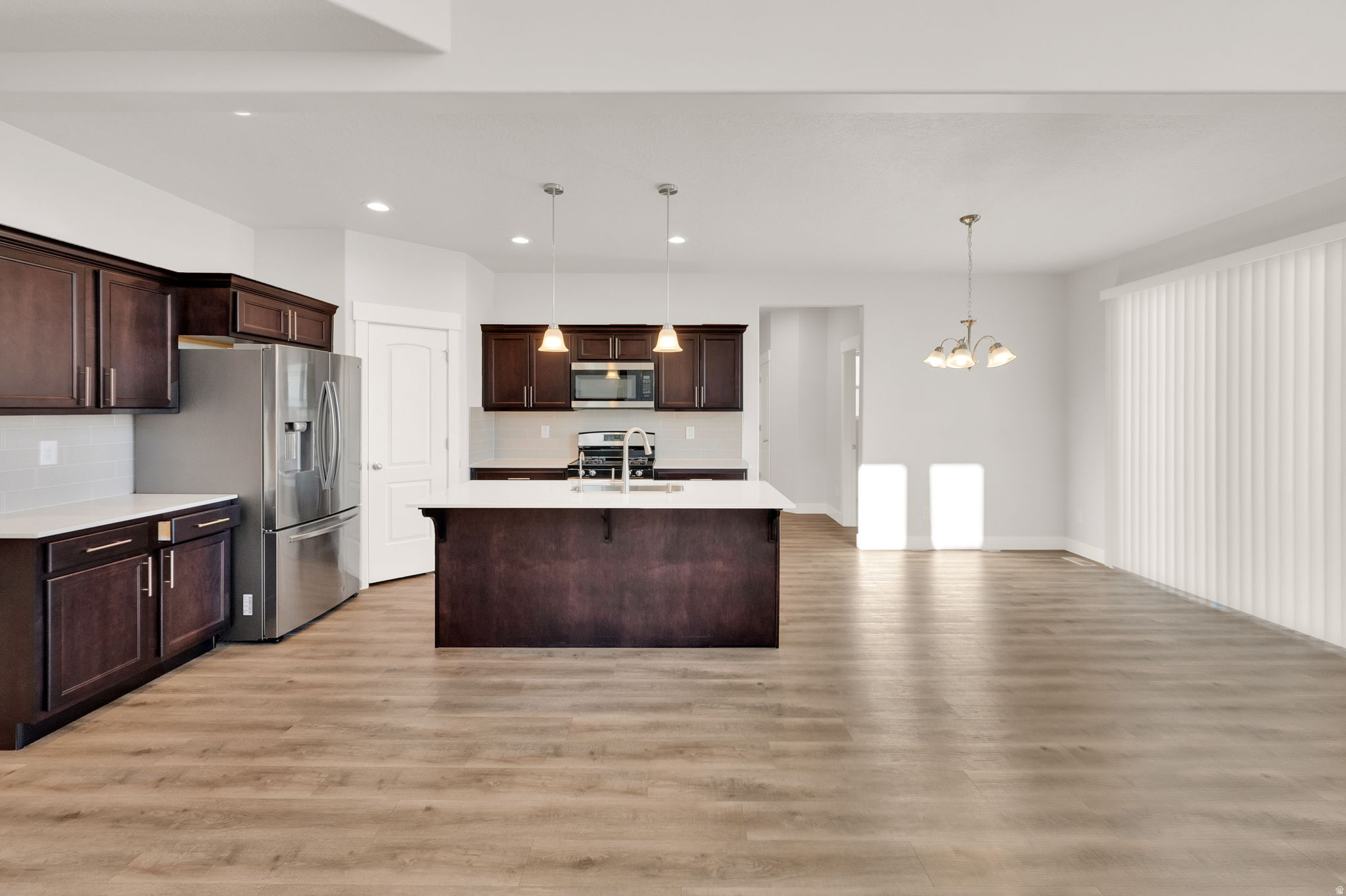 QUAILHILL AT MT SARA - Residential Lease
