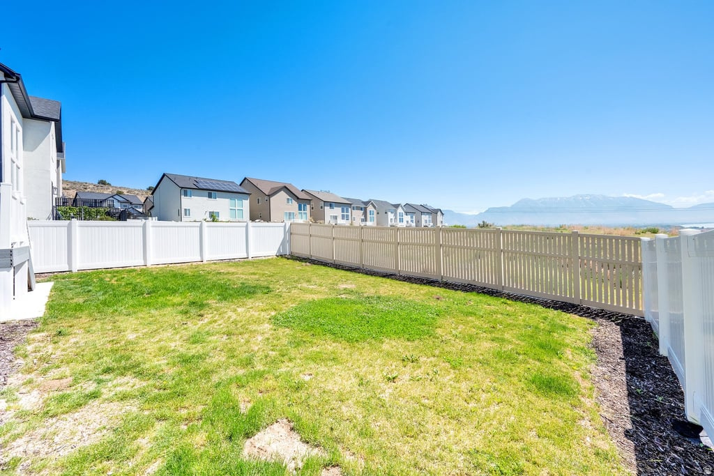 QUAILHILL AT MT SARA - Residential Lease