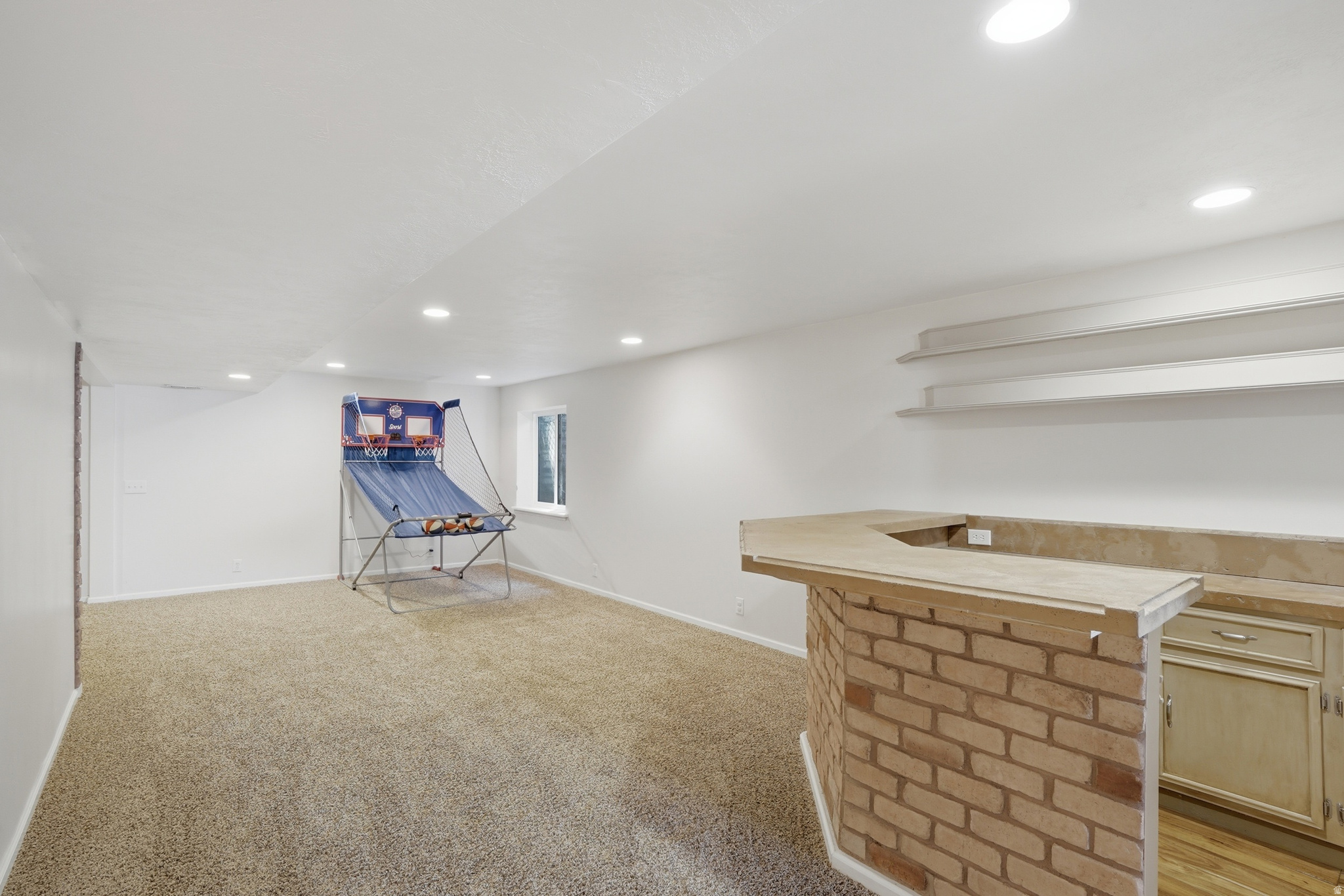 BISHOP ESTATES - Residential