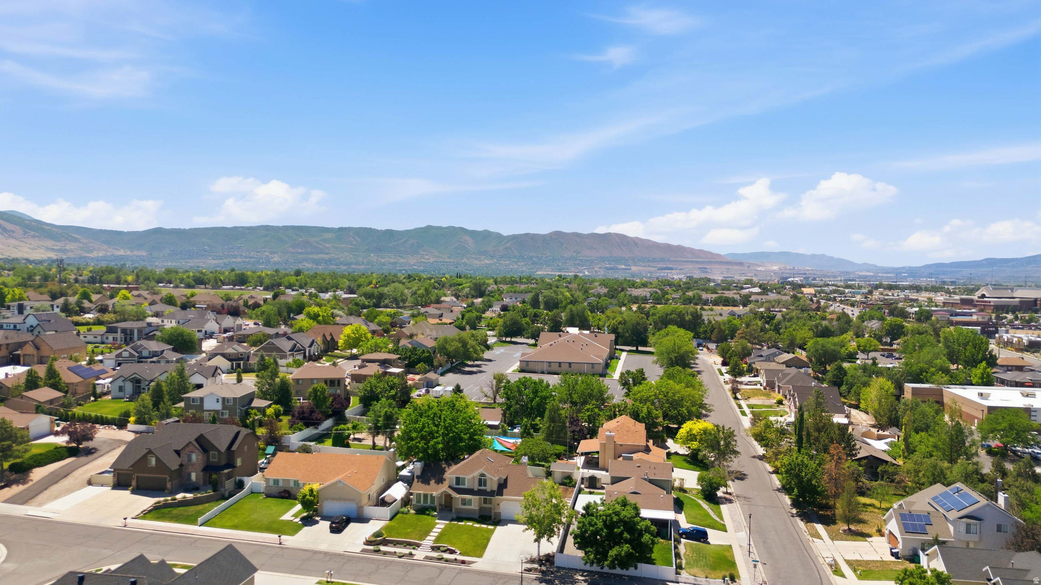 BISHOP ESTATES - Residential