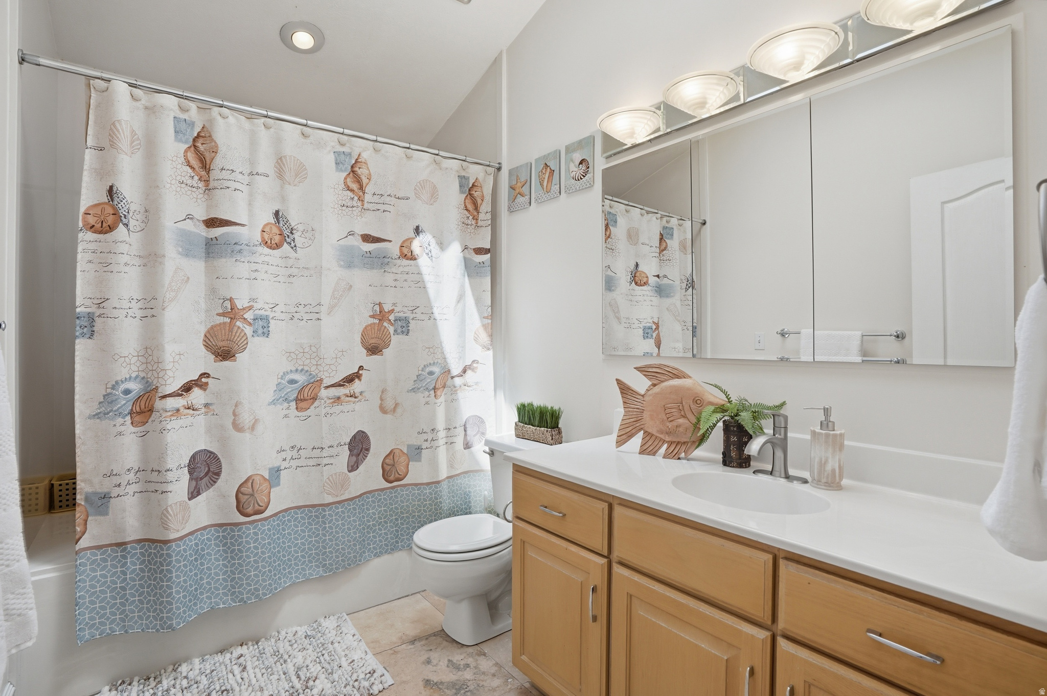 BISHOP ESTATES - Residential