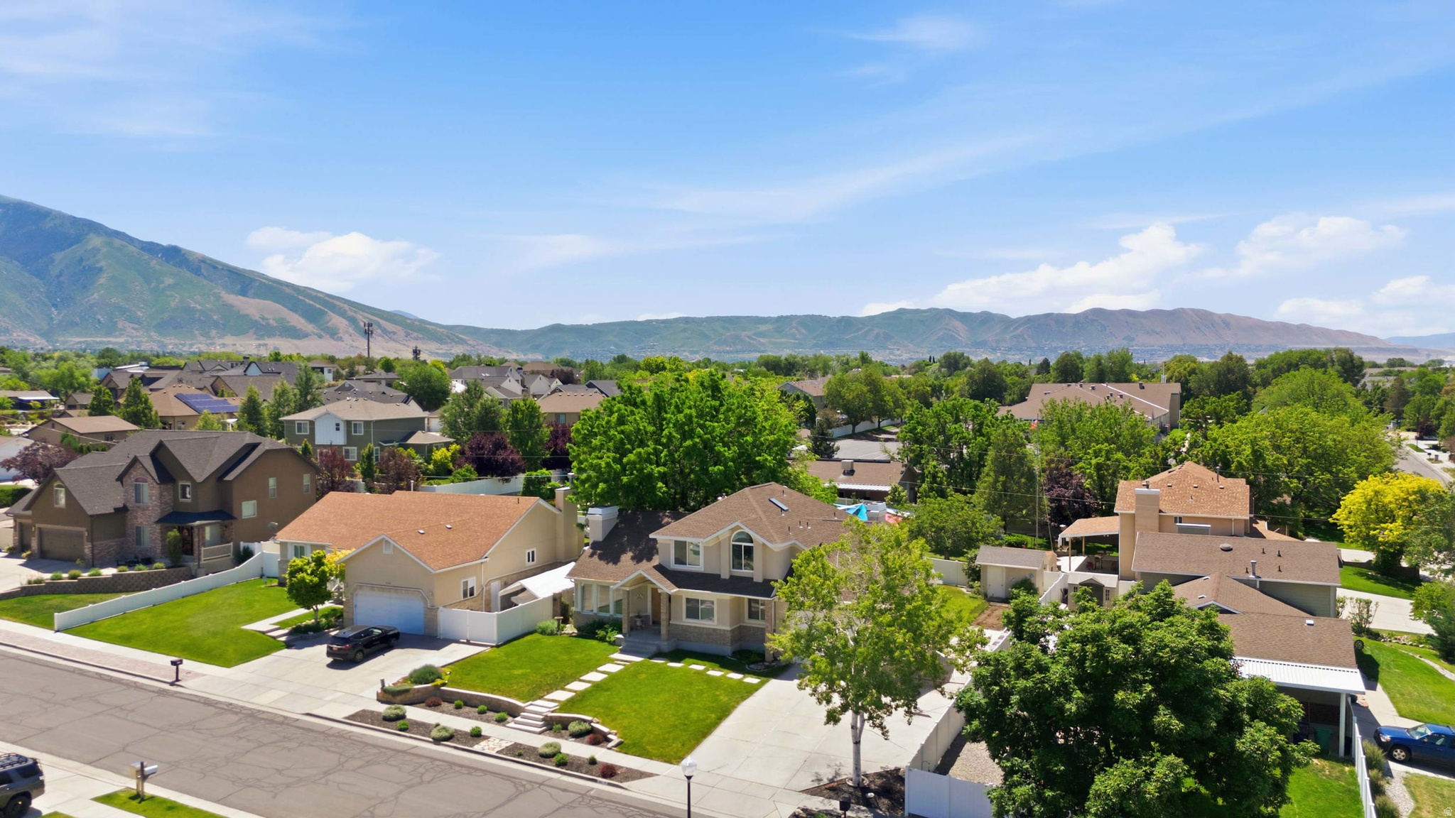 BISHOP ESTATES - Residential