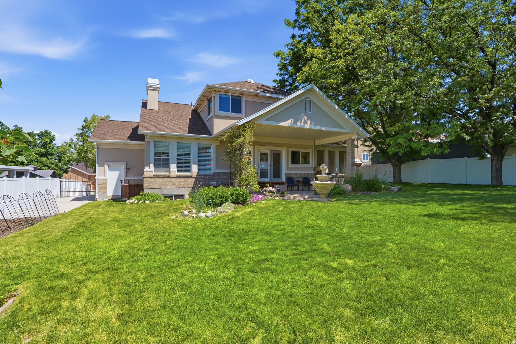 BISHOP ESTATES - Residential