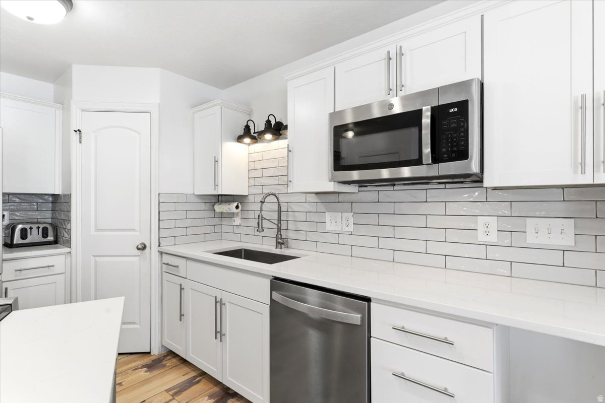 QUINN COURT - Residential