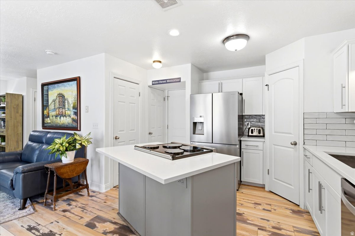 QUINN COURT - Residential