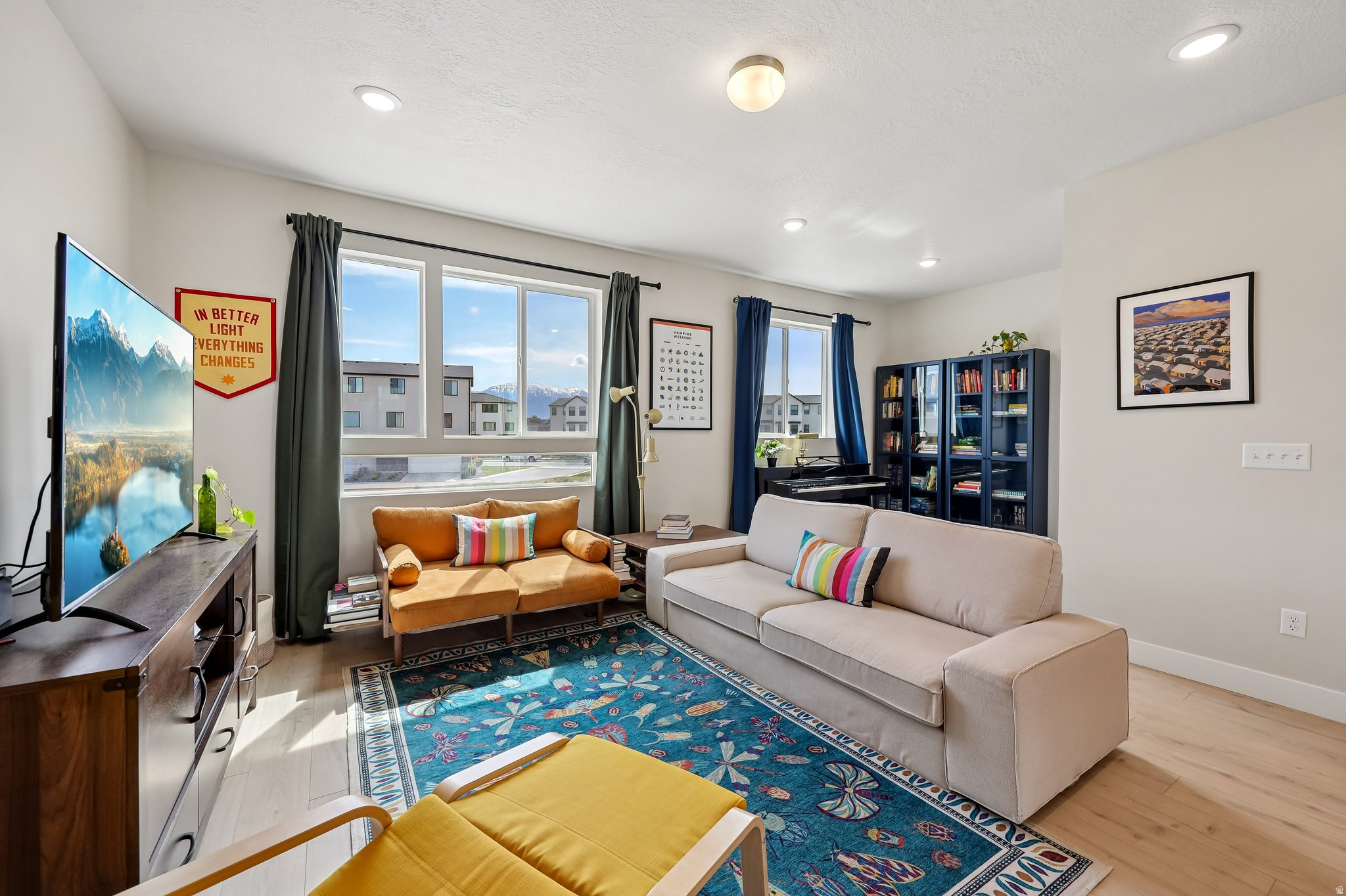 Nearly new, priced to move, and loaded with lifestyle. This 2022 townhome in American Fork checks every box, 3 beds, 2.5 baths, 2-car garage, and 1,711 sq ft of polished living space across three levels. Wake up to stunning mountain and valley views, walk to the park, and hop on the FrontRunner for an easy commute to Salt Lake or Provo. Top-rated Alpine schools, low HOA, and a price that beats the competition. Come see it before someone else does.
