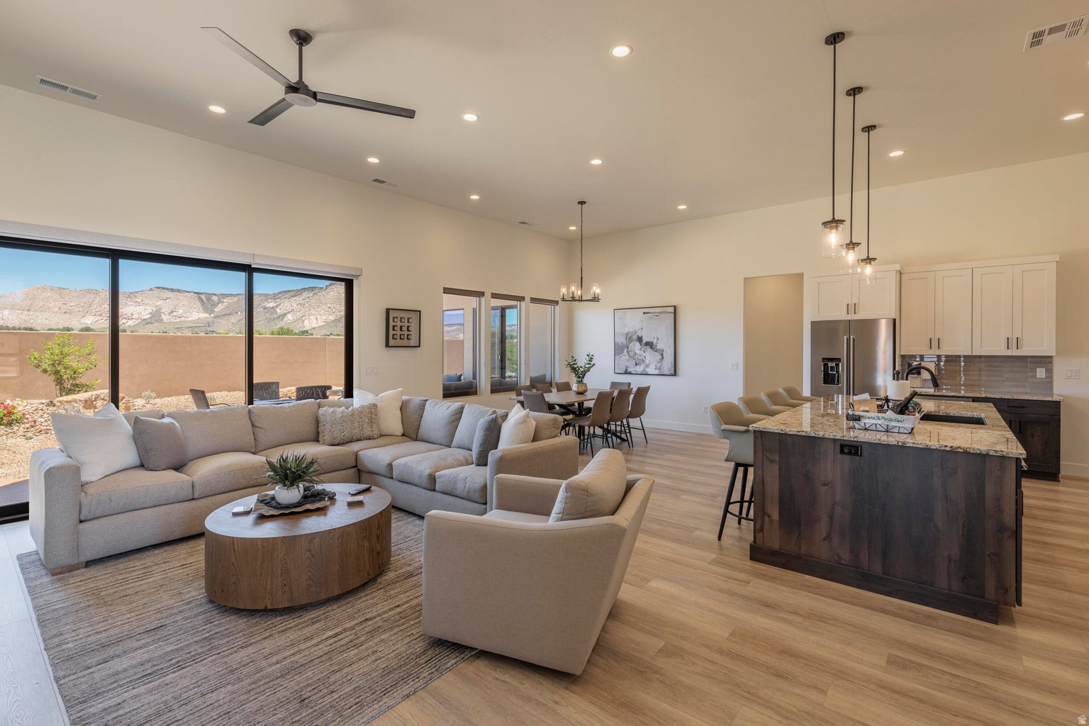 LEDGES OF ST GEORGE FAIRWAYS EAST 1 - Residential