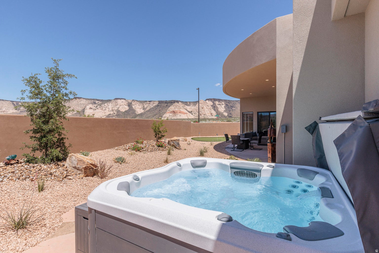 LEDGES OF ST GEORGE FAIRWAYS EAST 1 - Residential