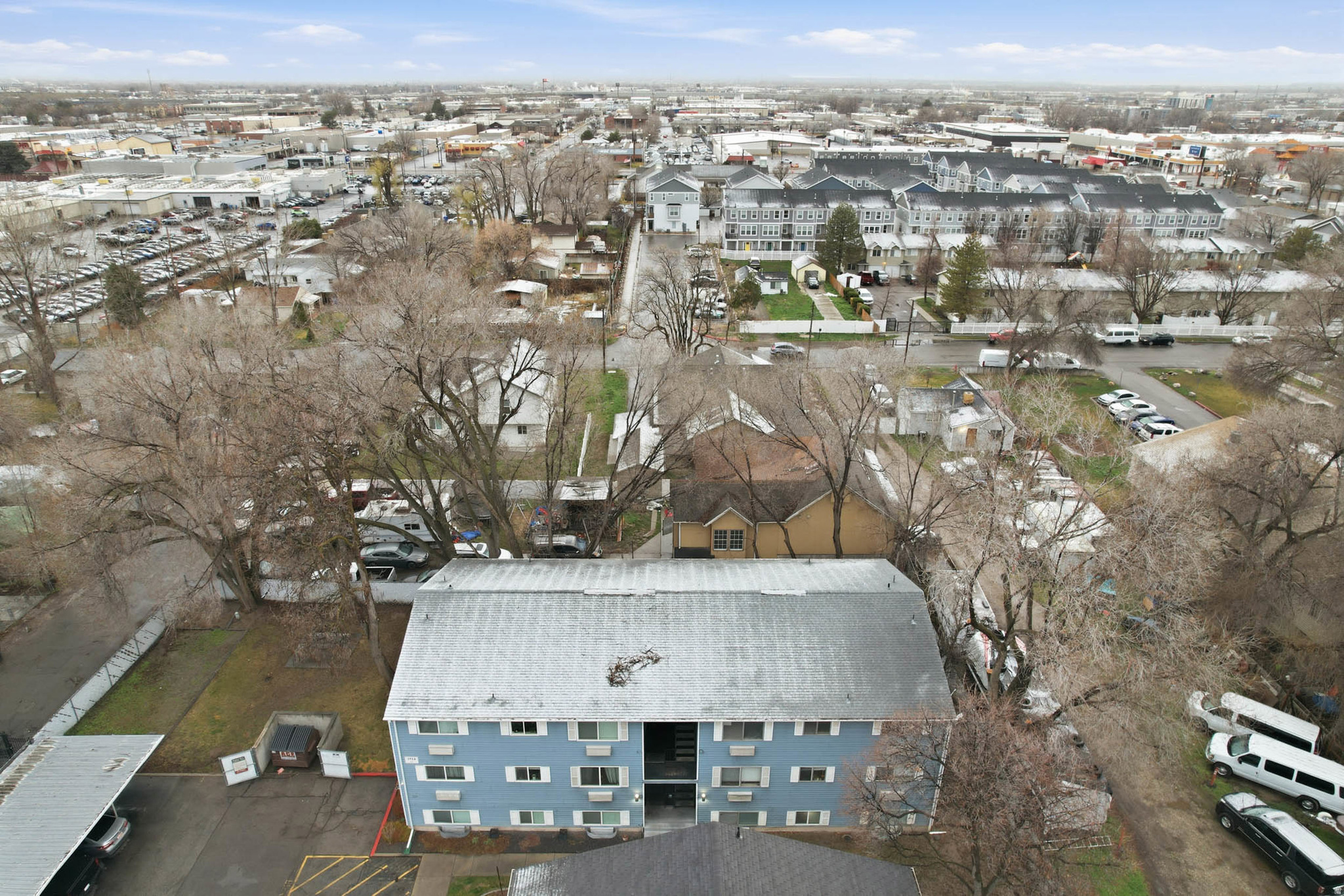 WEDGEWOOD WILLOWS - Residential