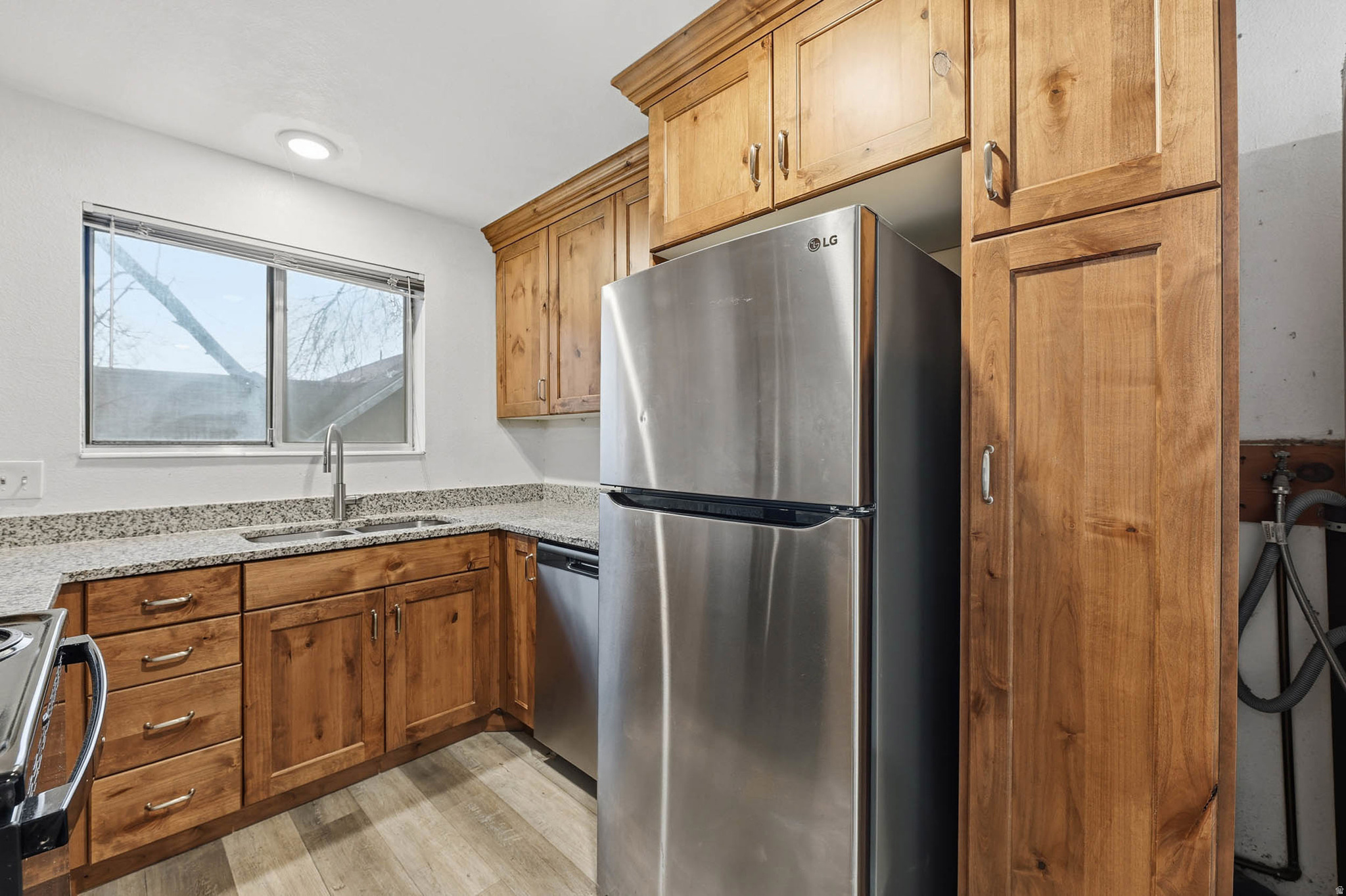 WEDGEWOOD WILLOWS - Residential