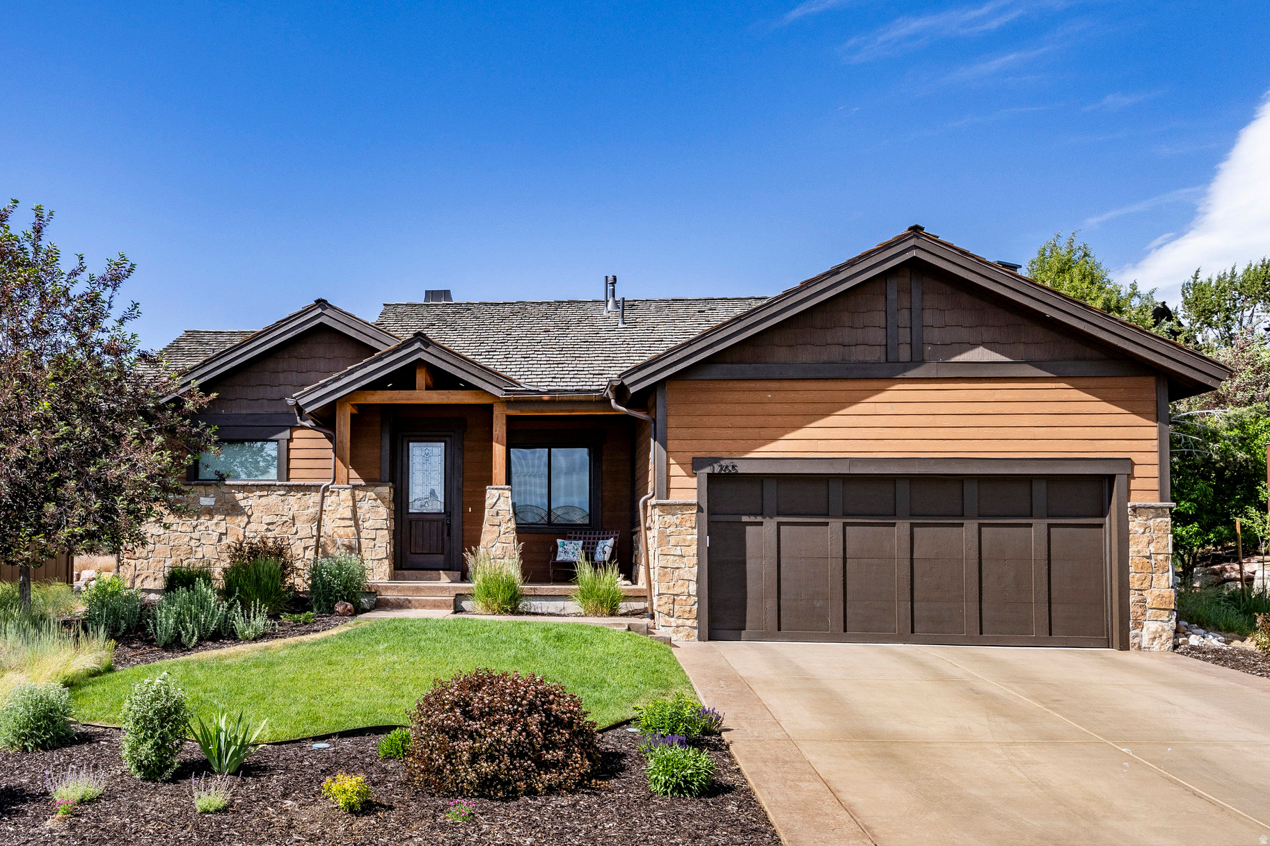 COTTAGE AT RED LEDGES - Residential