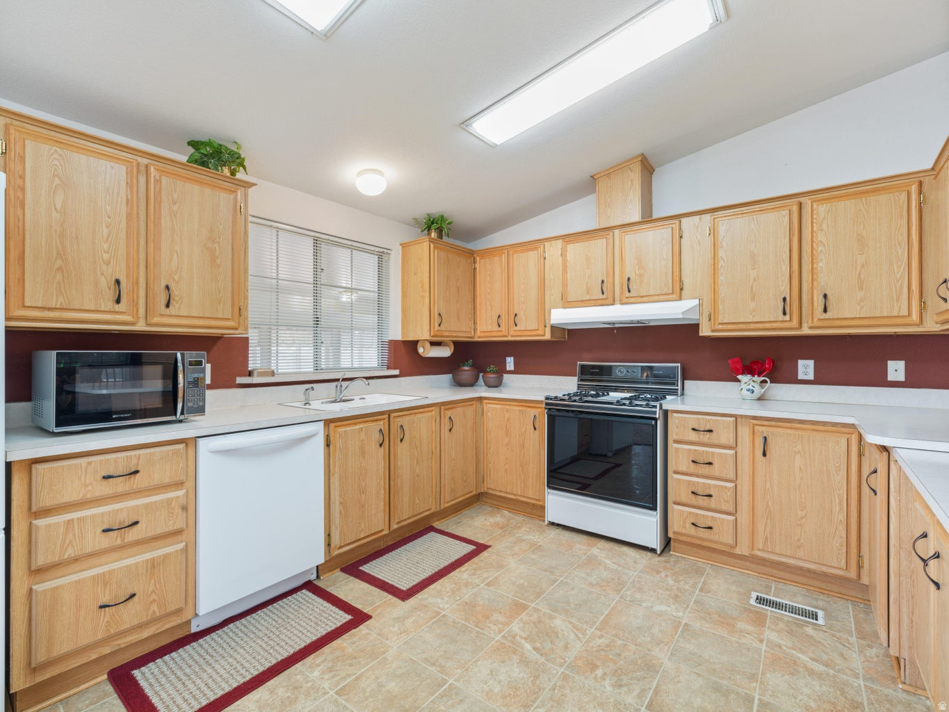 LAVA BLUFF MOBILE HOME PARK AMD - Residential