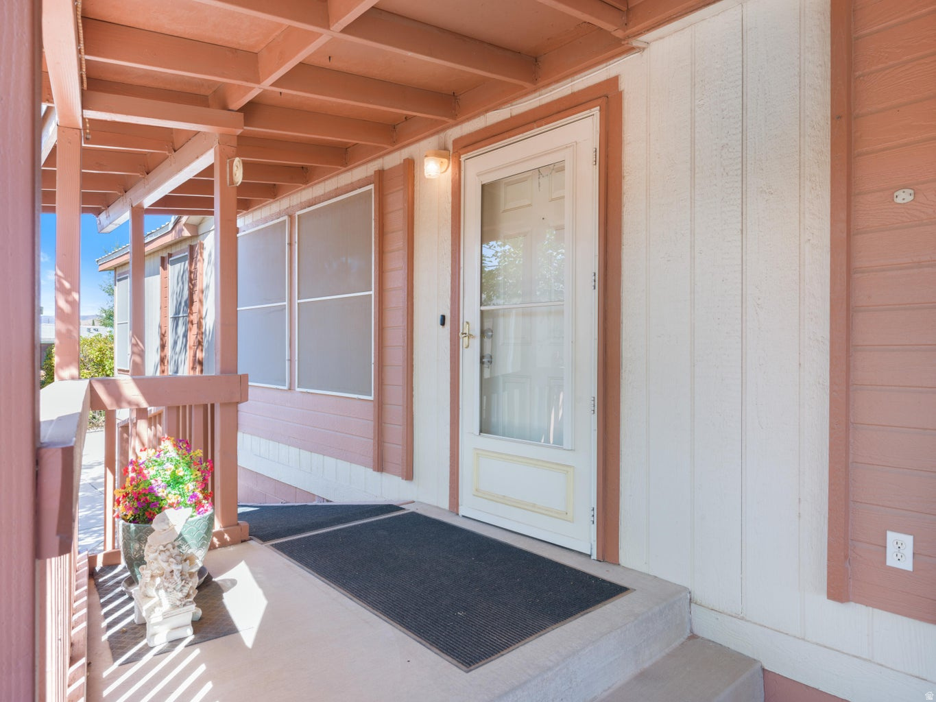LAVA BLUFF MOBILE HOME PARK AMD - Residential