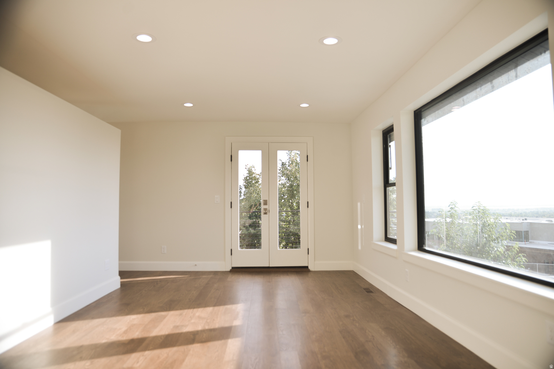 OAK CLIFF - Residential