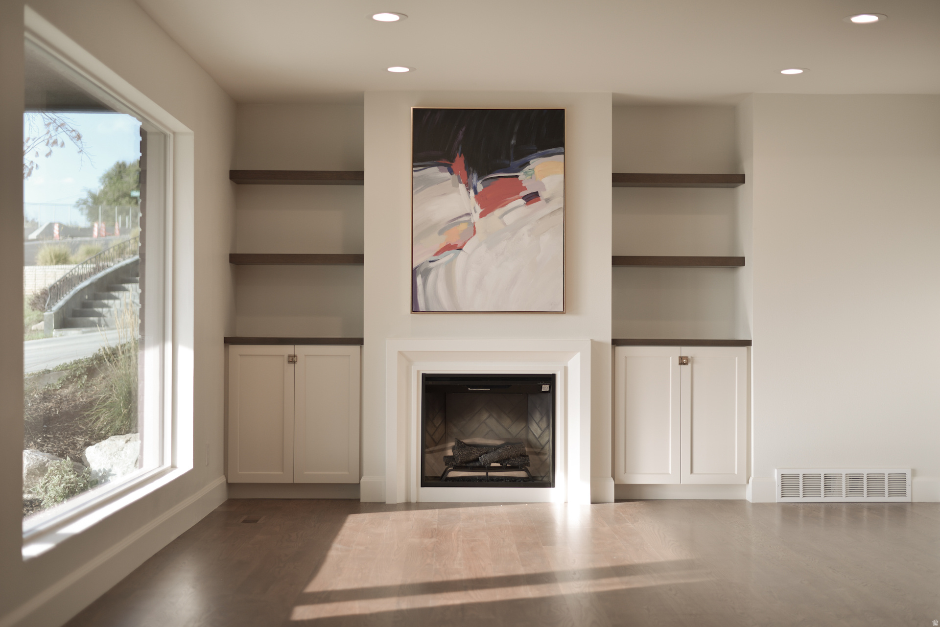 OAK CLIFF - Residential