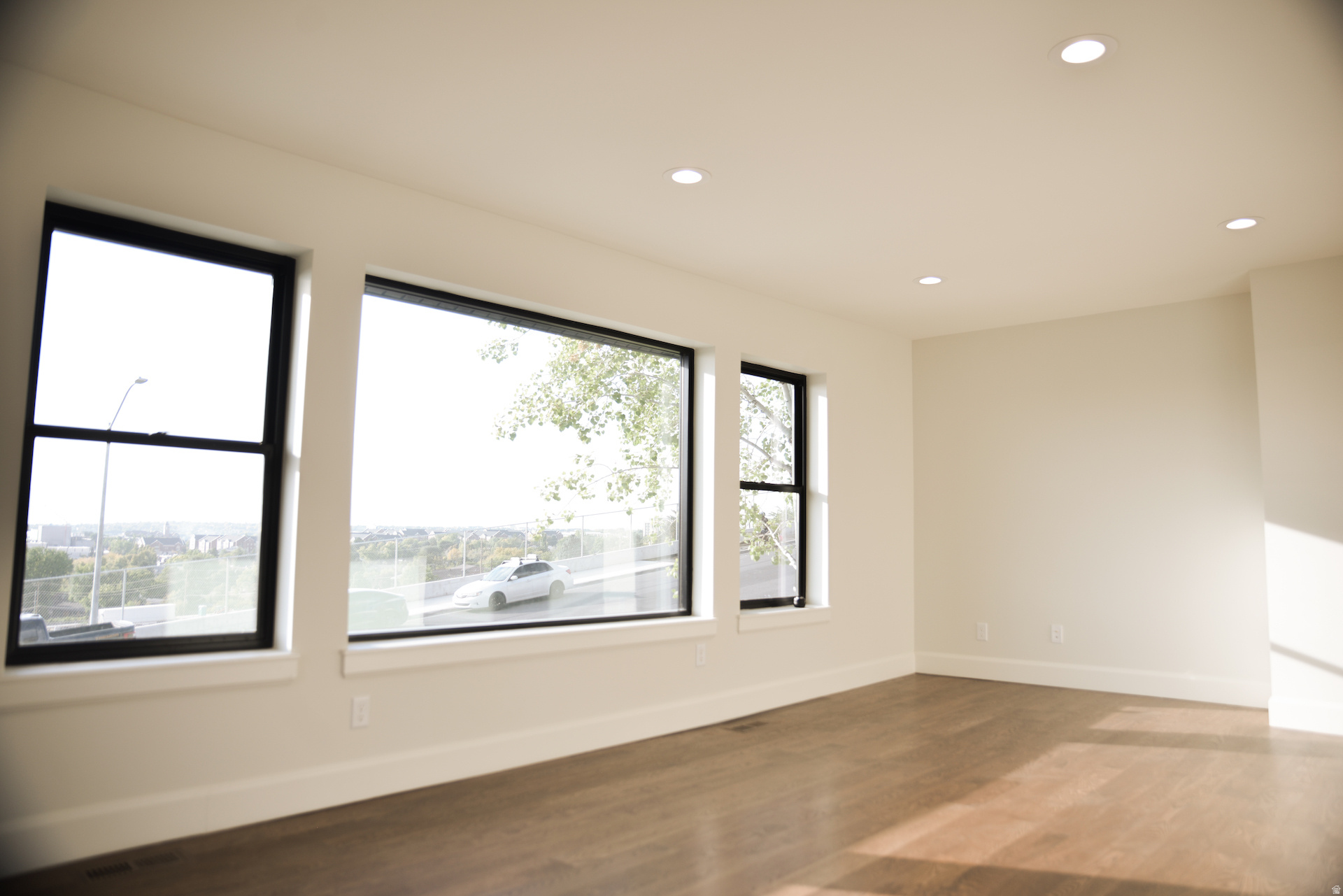 OAK CLIFF - Residential
