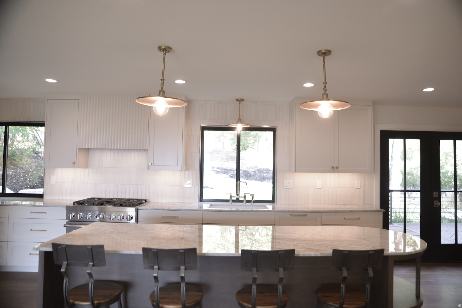 OAK CLIFF - Residential
